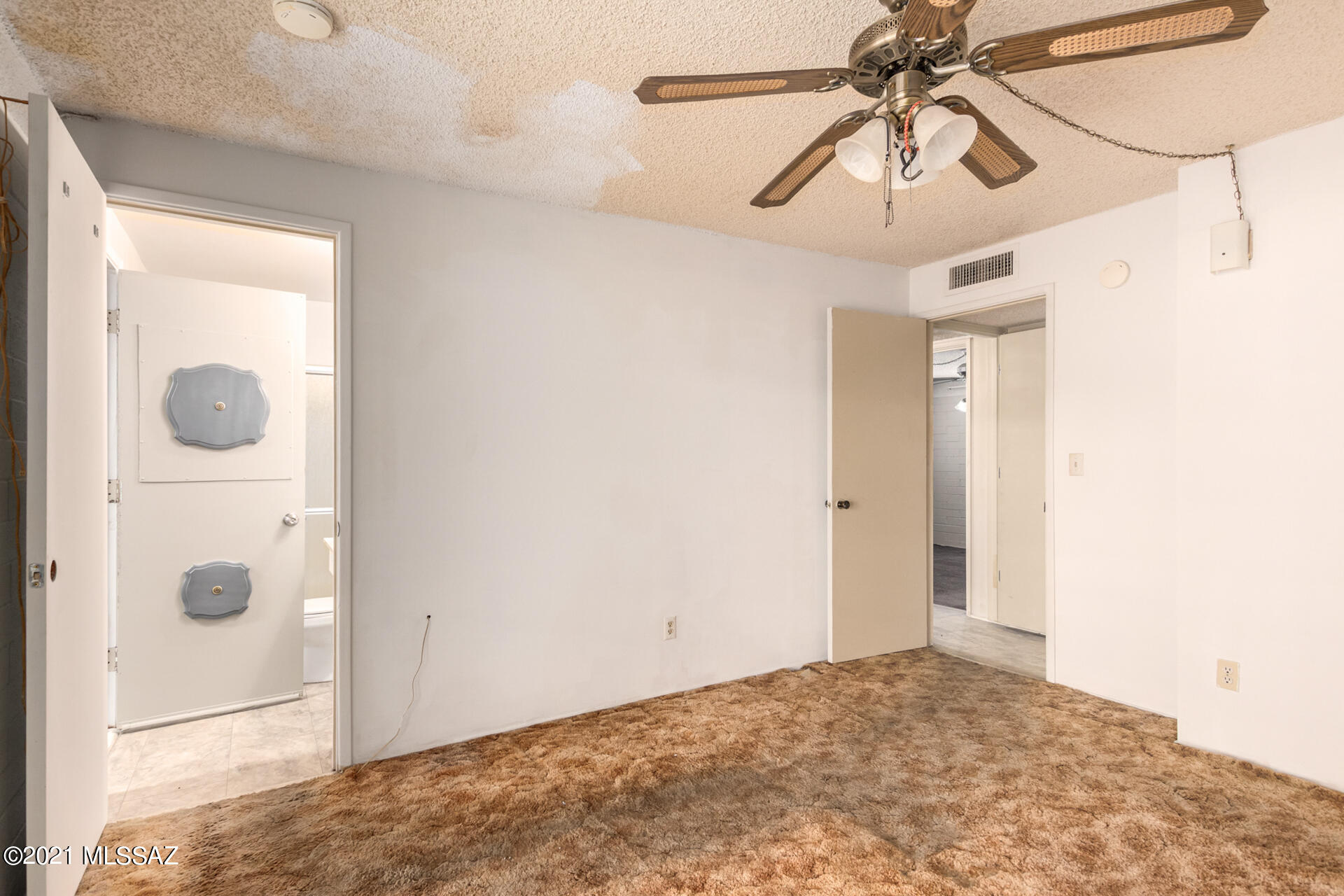 Los Reales Heights NO. 2 (1-138) - Residential