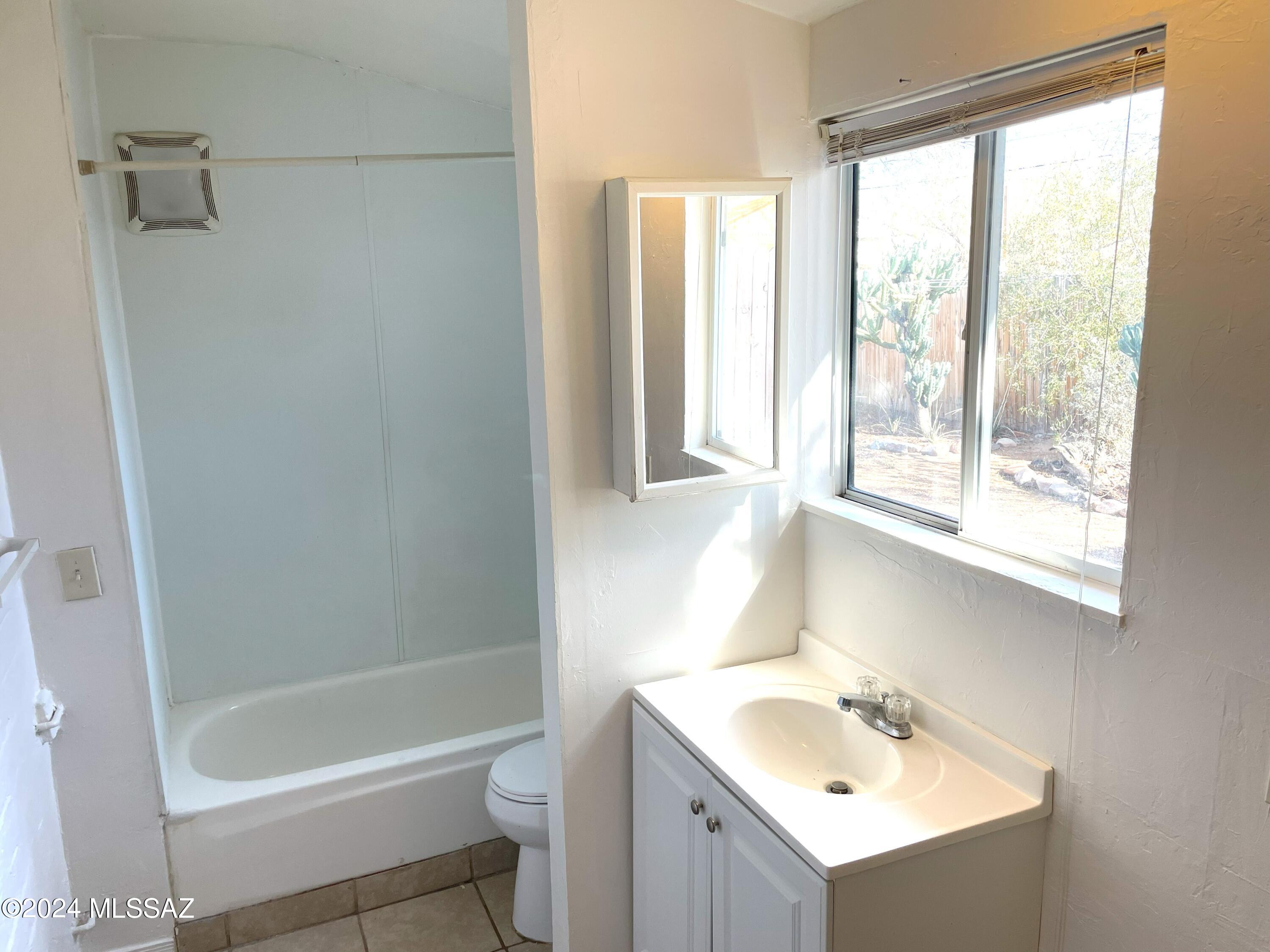 Vista Del Monte Tract - Residential Lease