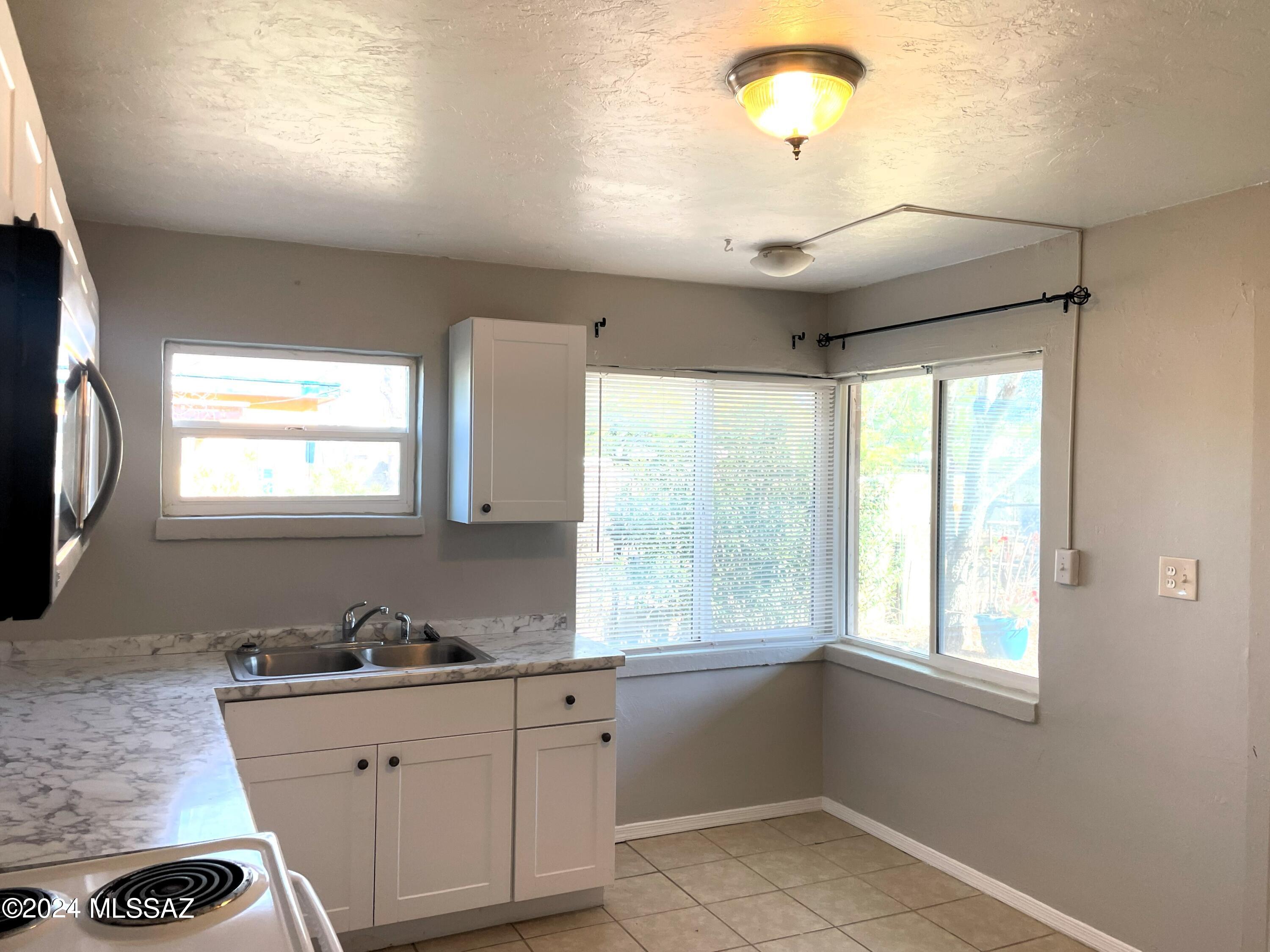 Vista Del Monte Tract - Residential Lease
