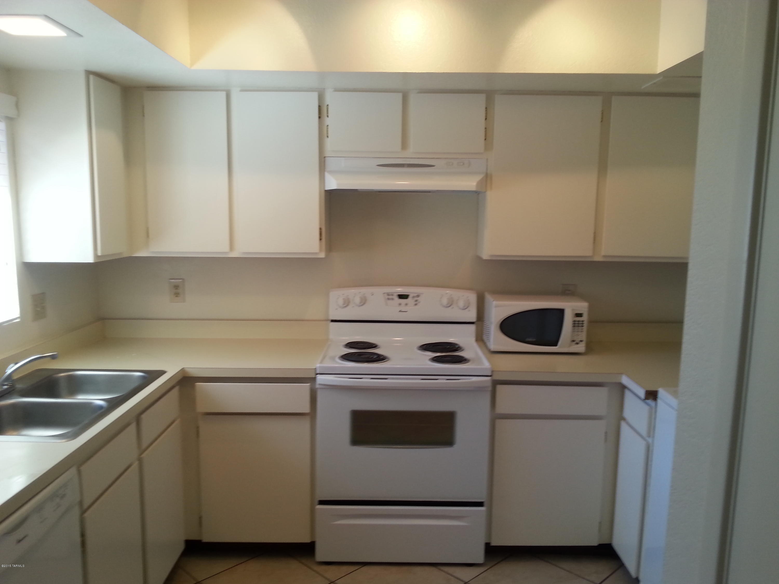 Casas Obregon Townhomes (1-23) - Residential Lease