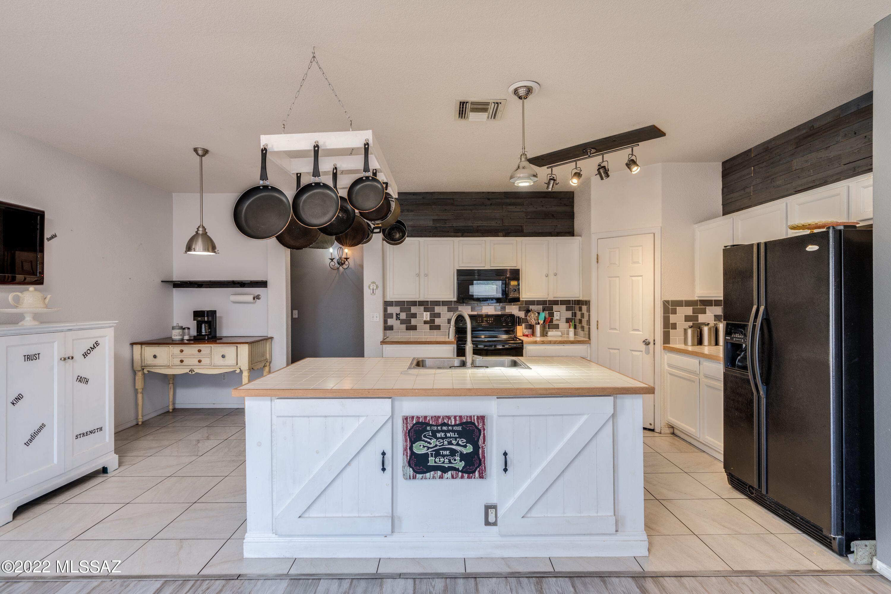 Gladden Farms BLK 12 - Residential