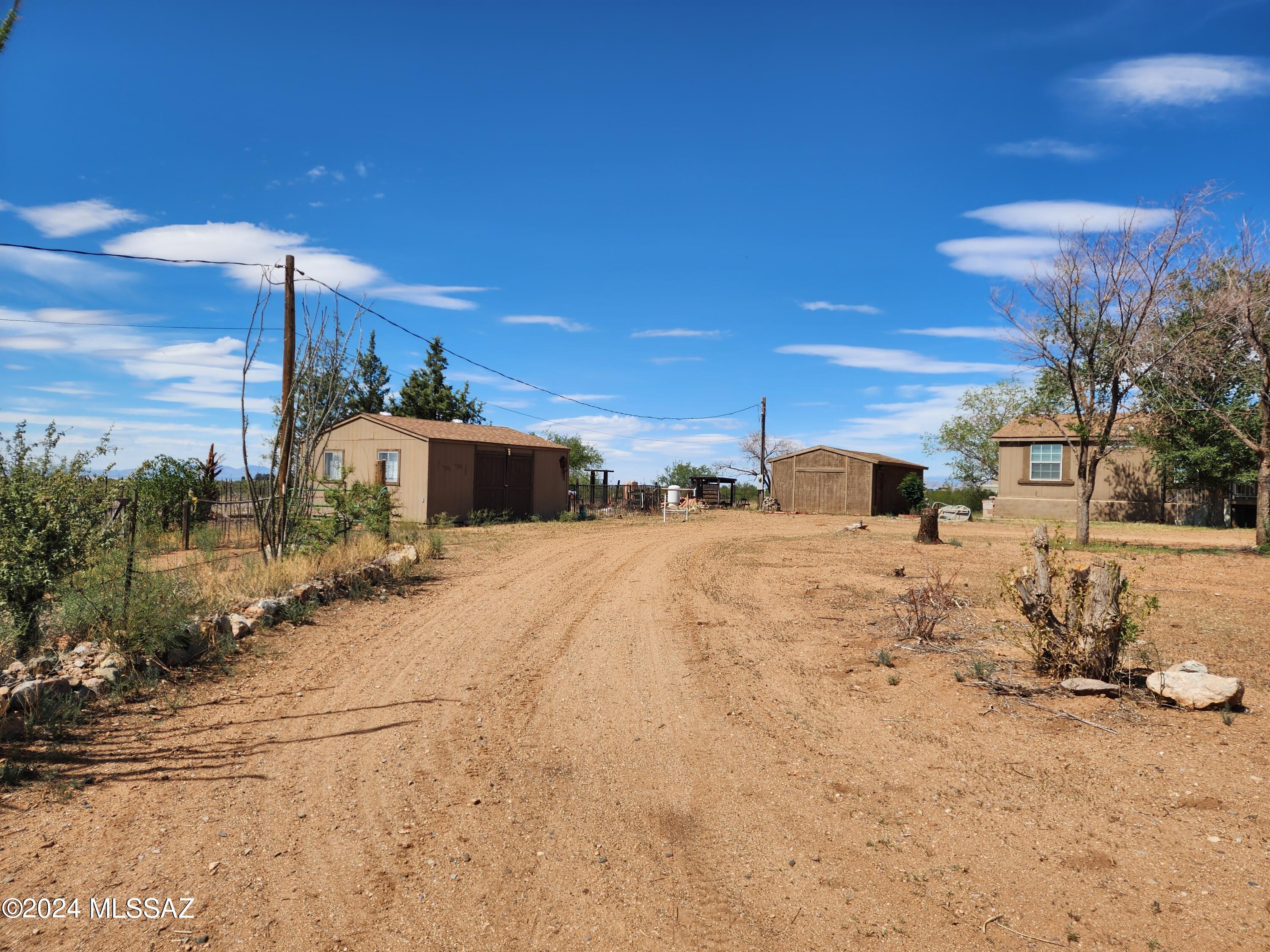 Chiracahua Trail Ranches - Residential