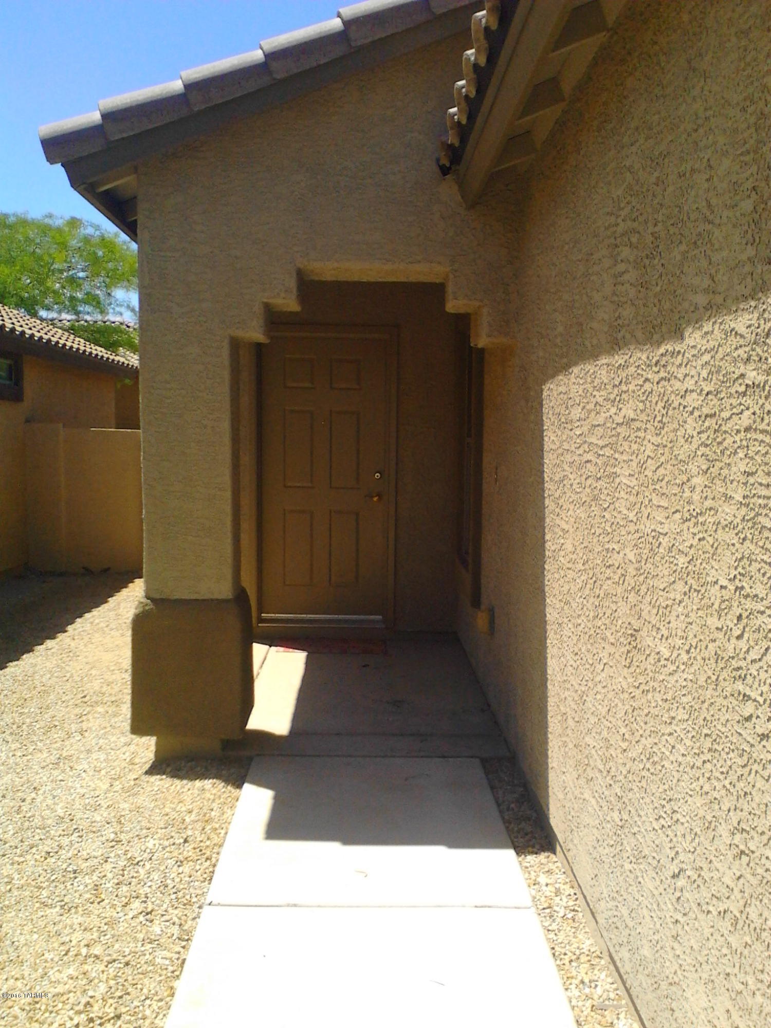 Presidios at Rancho Sahuarita (1-927) - Residential Lease