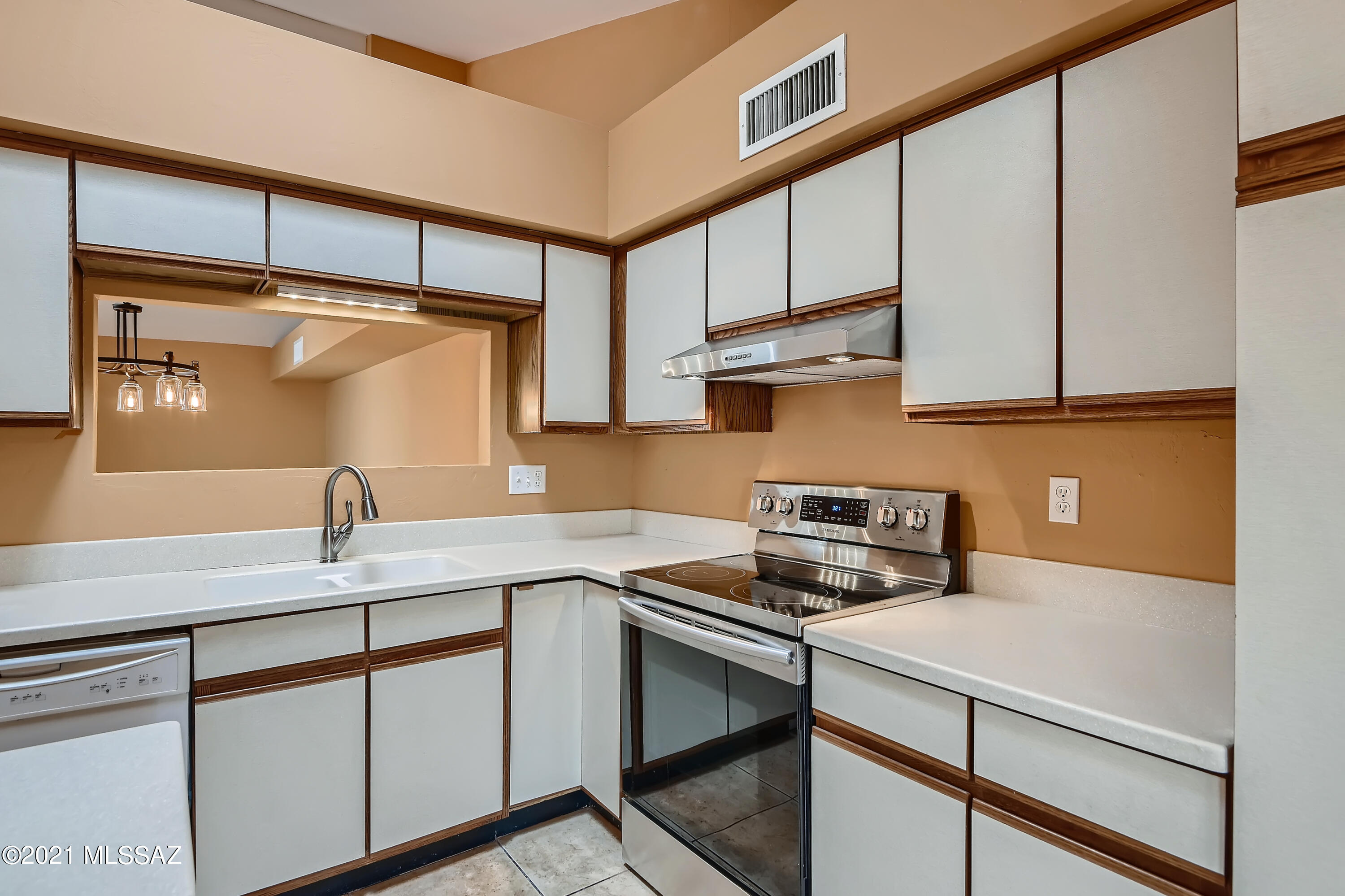 Grove Pointe (1-56) - Residential