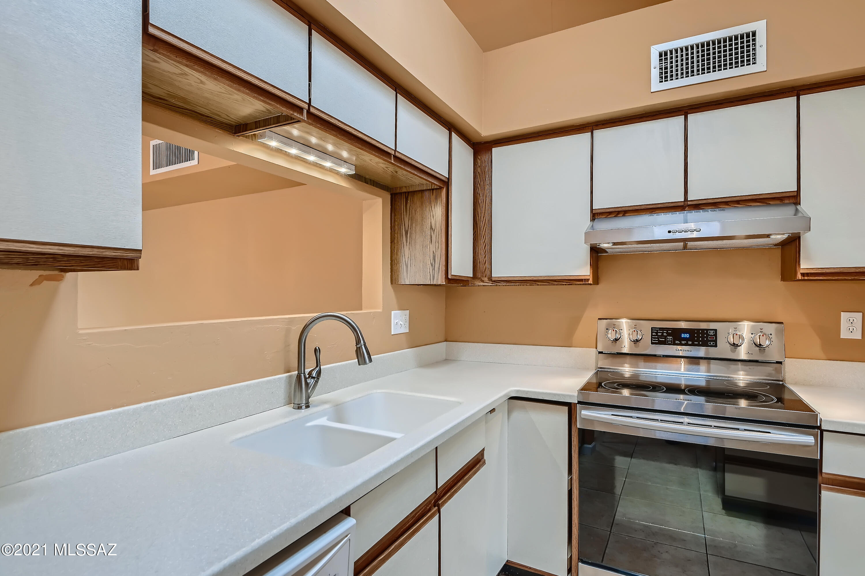Grove Pointe (1-56) - Residential