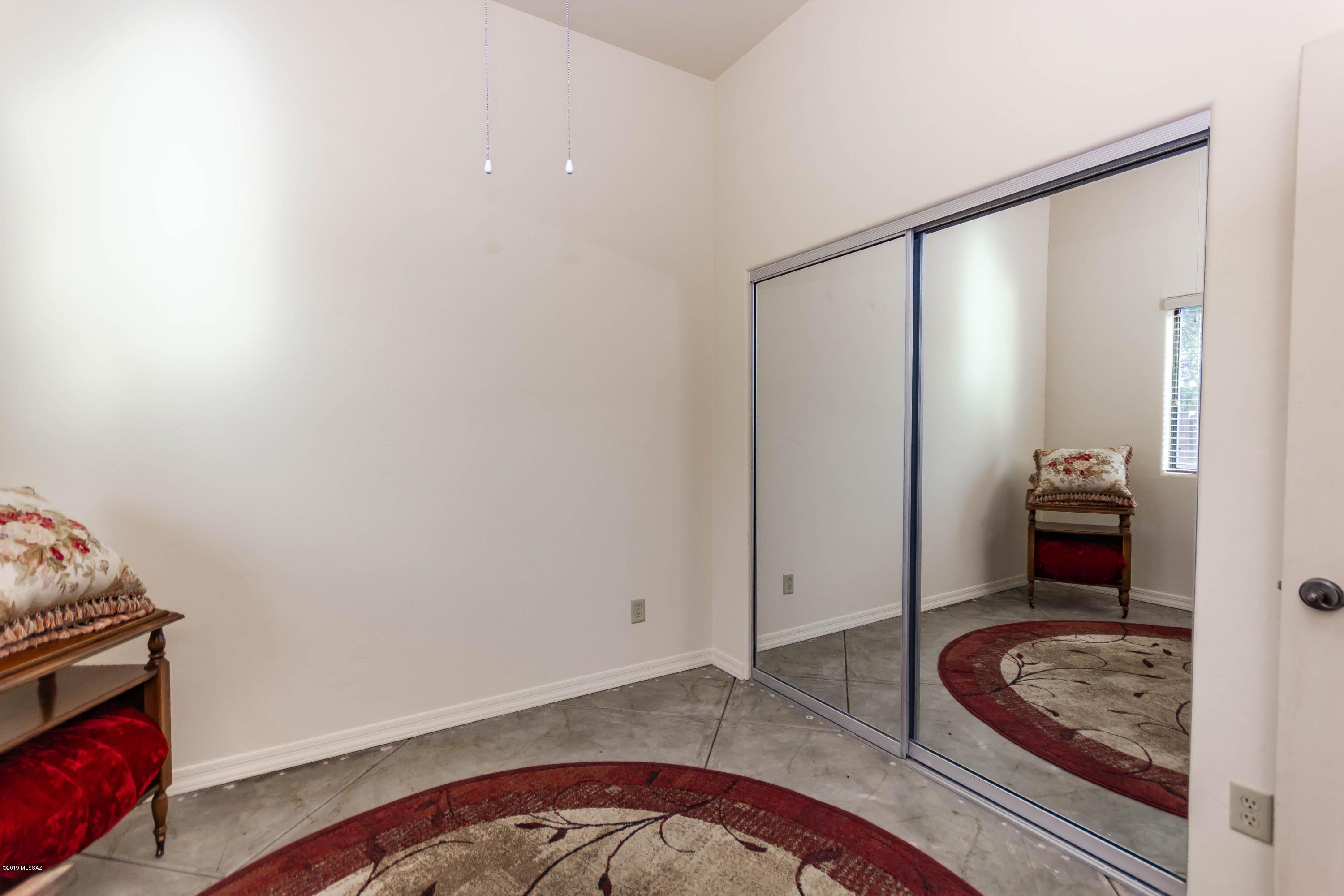 Presidio Park Central (1-12) - Residential