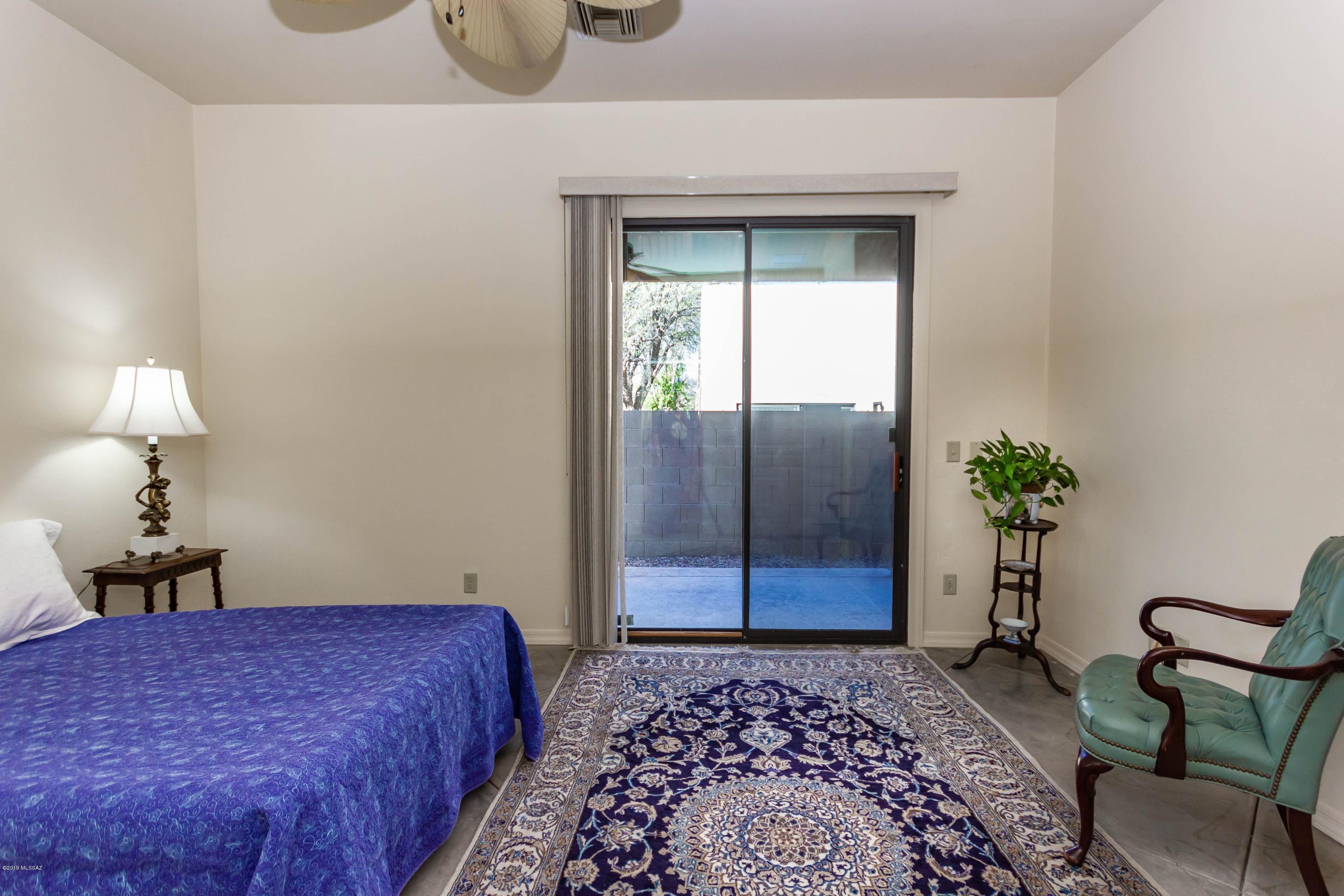 Presidio Park Central (1-12) - Residential