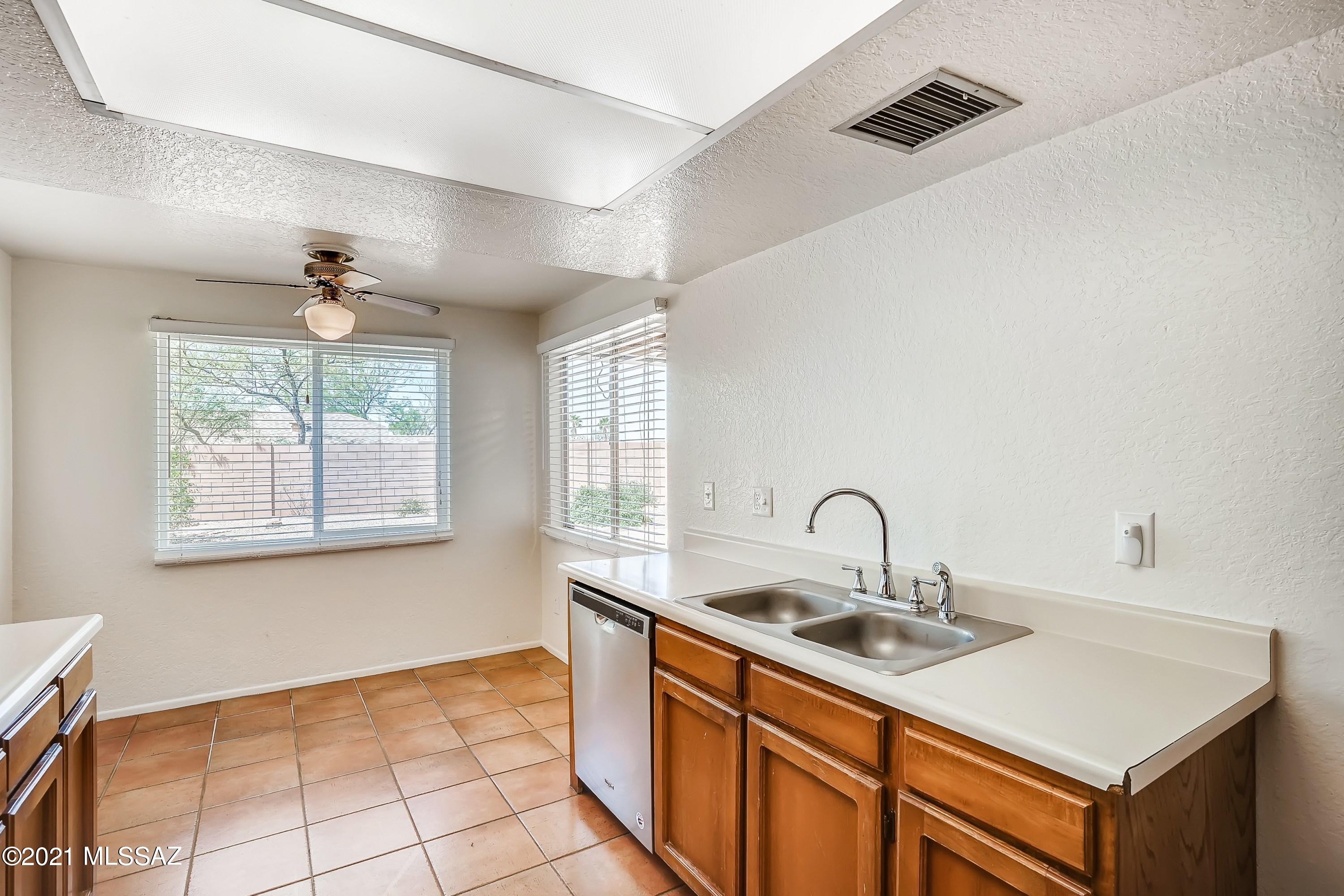 Ridgeland Park (1-194) - Residential