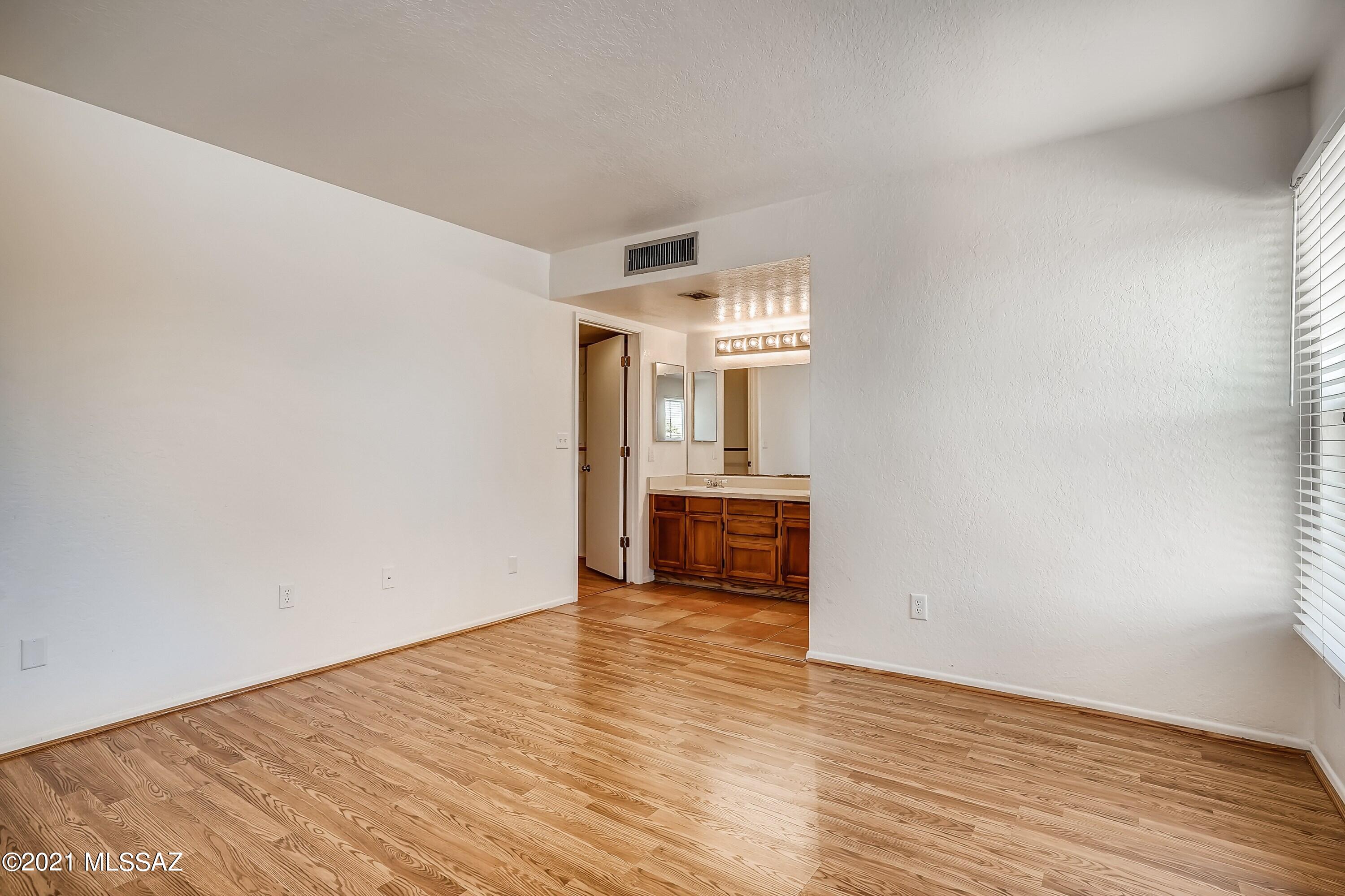 Ridgeland Park (1-194) - Residential