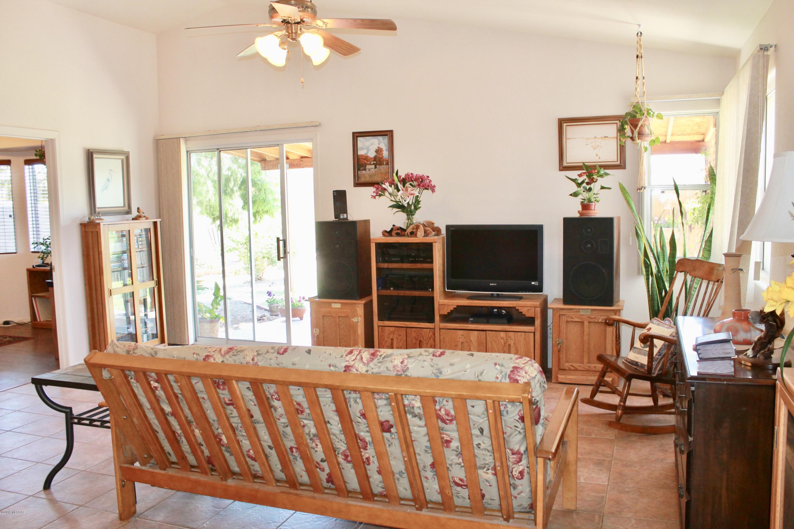 Elliott Homes At Rita Ranch (1-521) - Residential