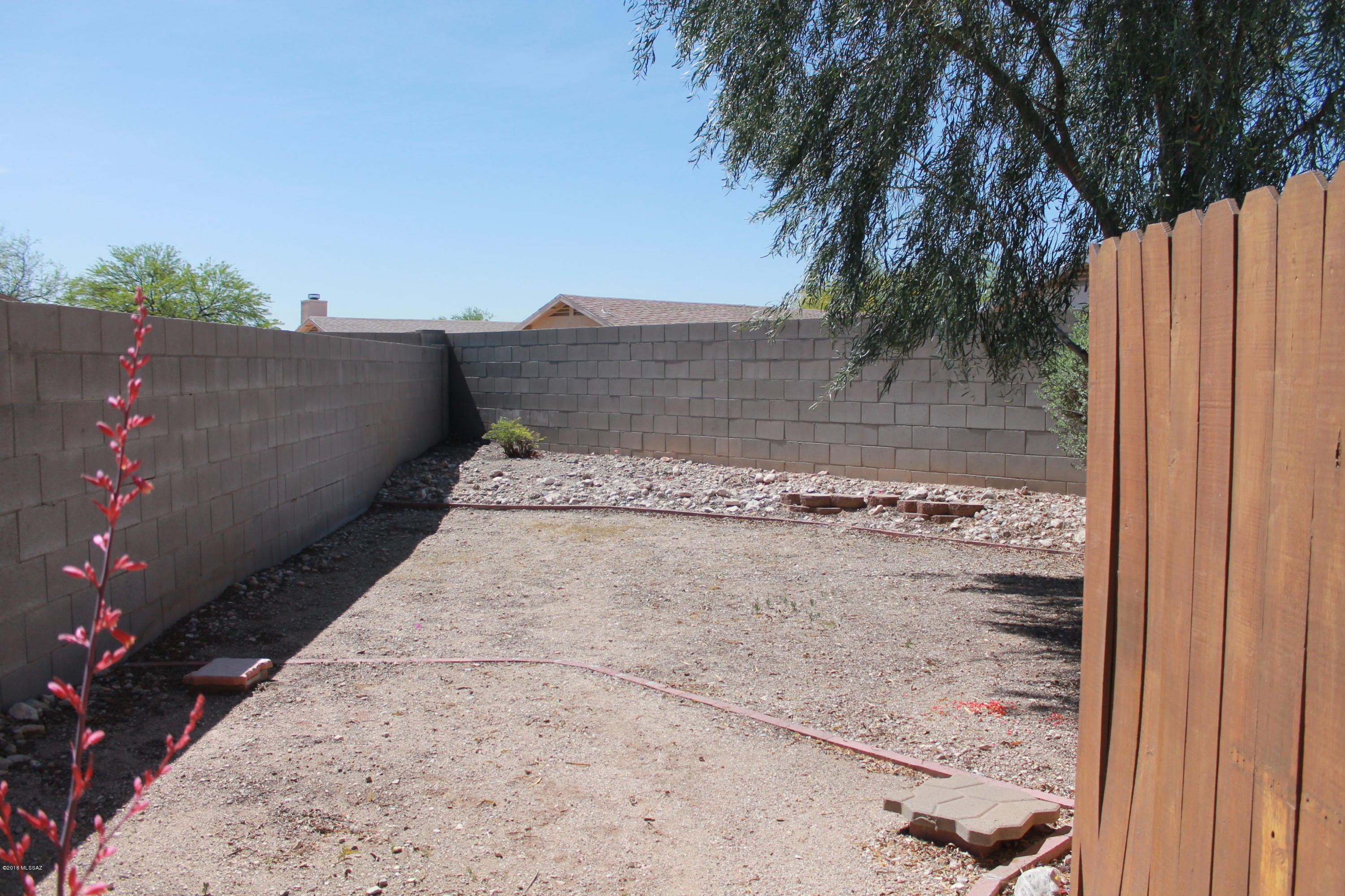 Elliott Homes At Rita Ranch (1-521) - Residential