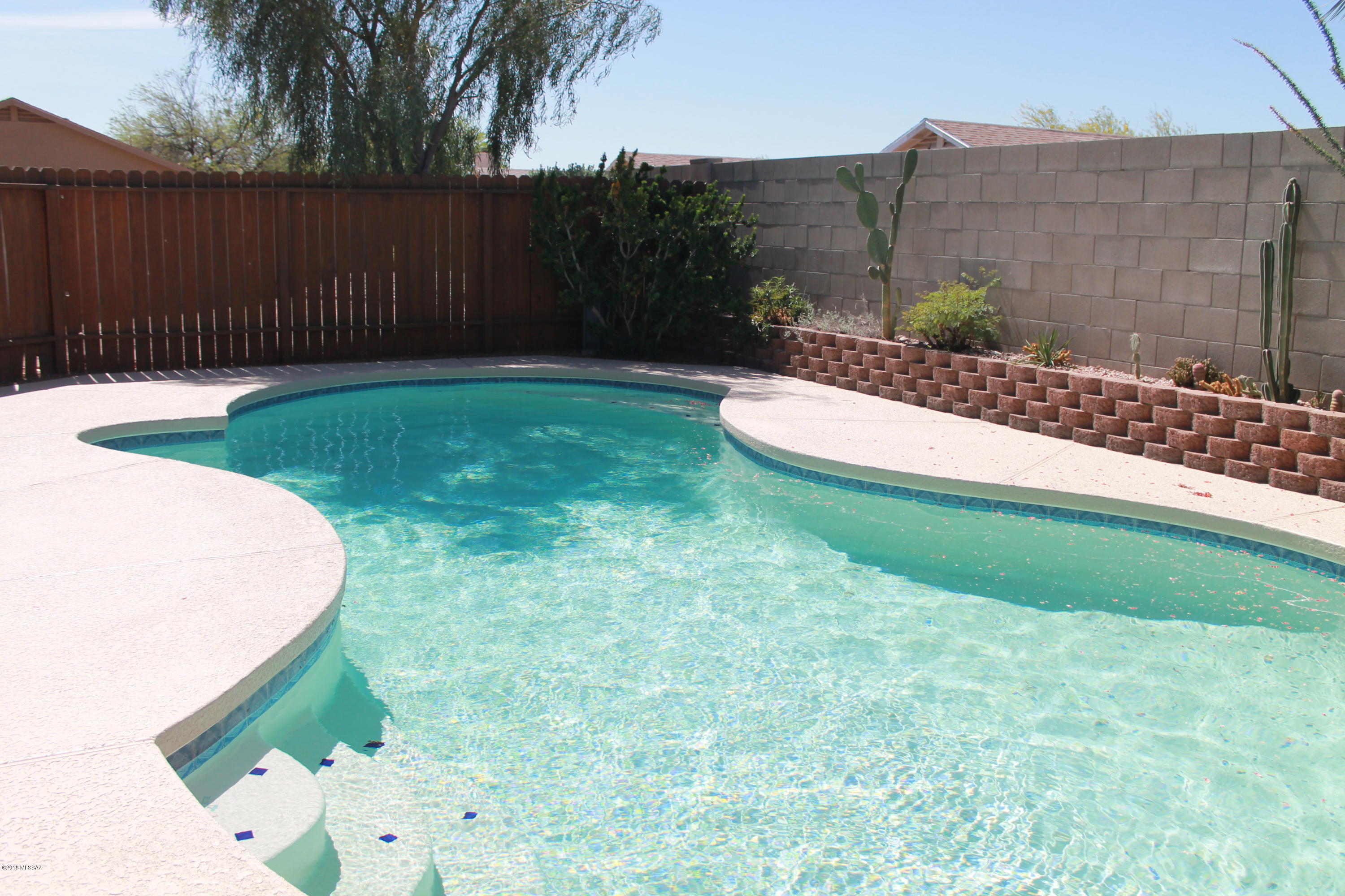 Elliott Homes At Rita Ranch (1-521) - Residential
