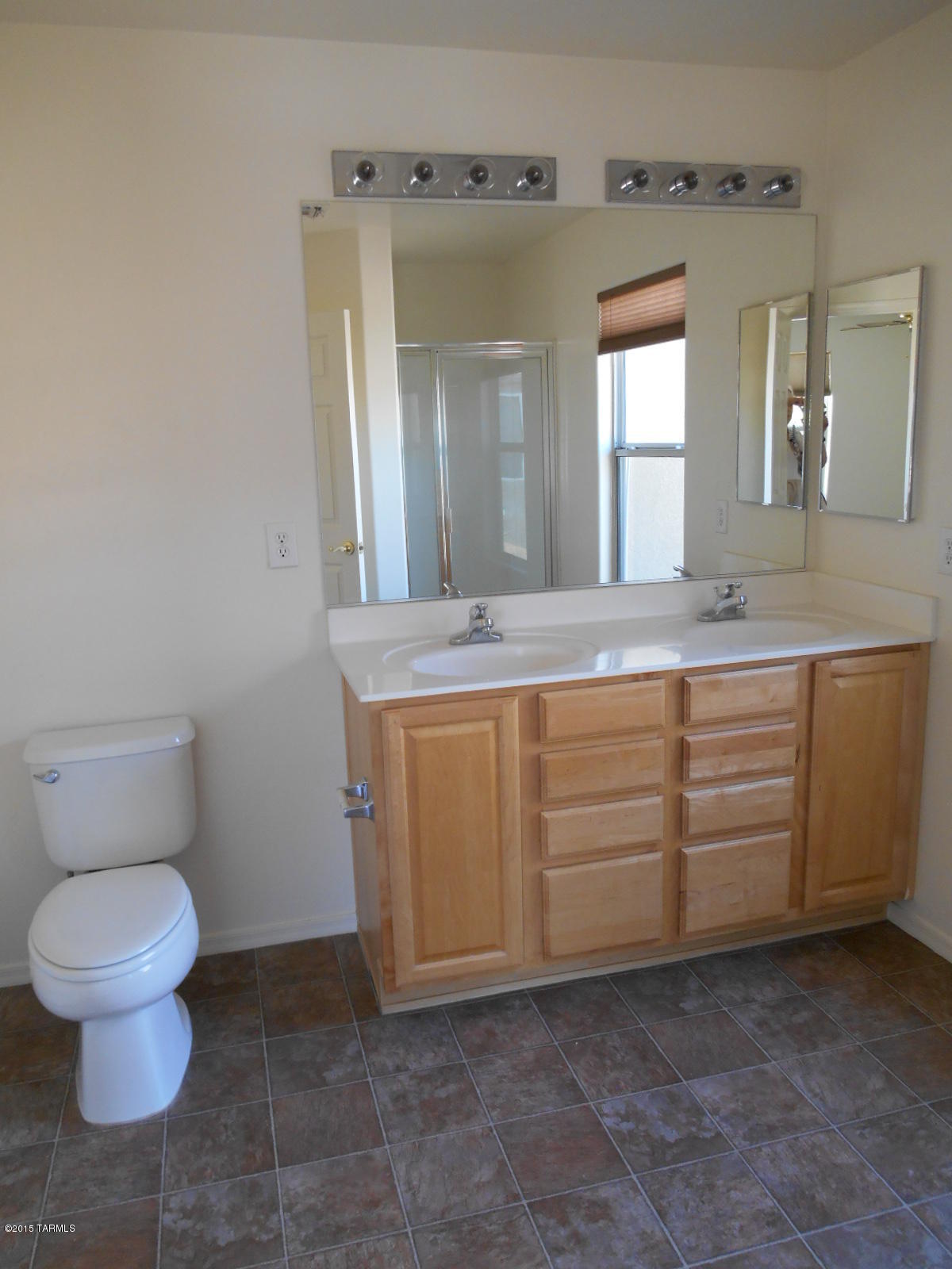 Riverhaven (1-373) - Residential Lease