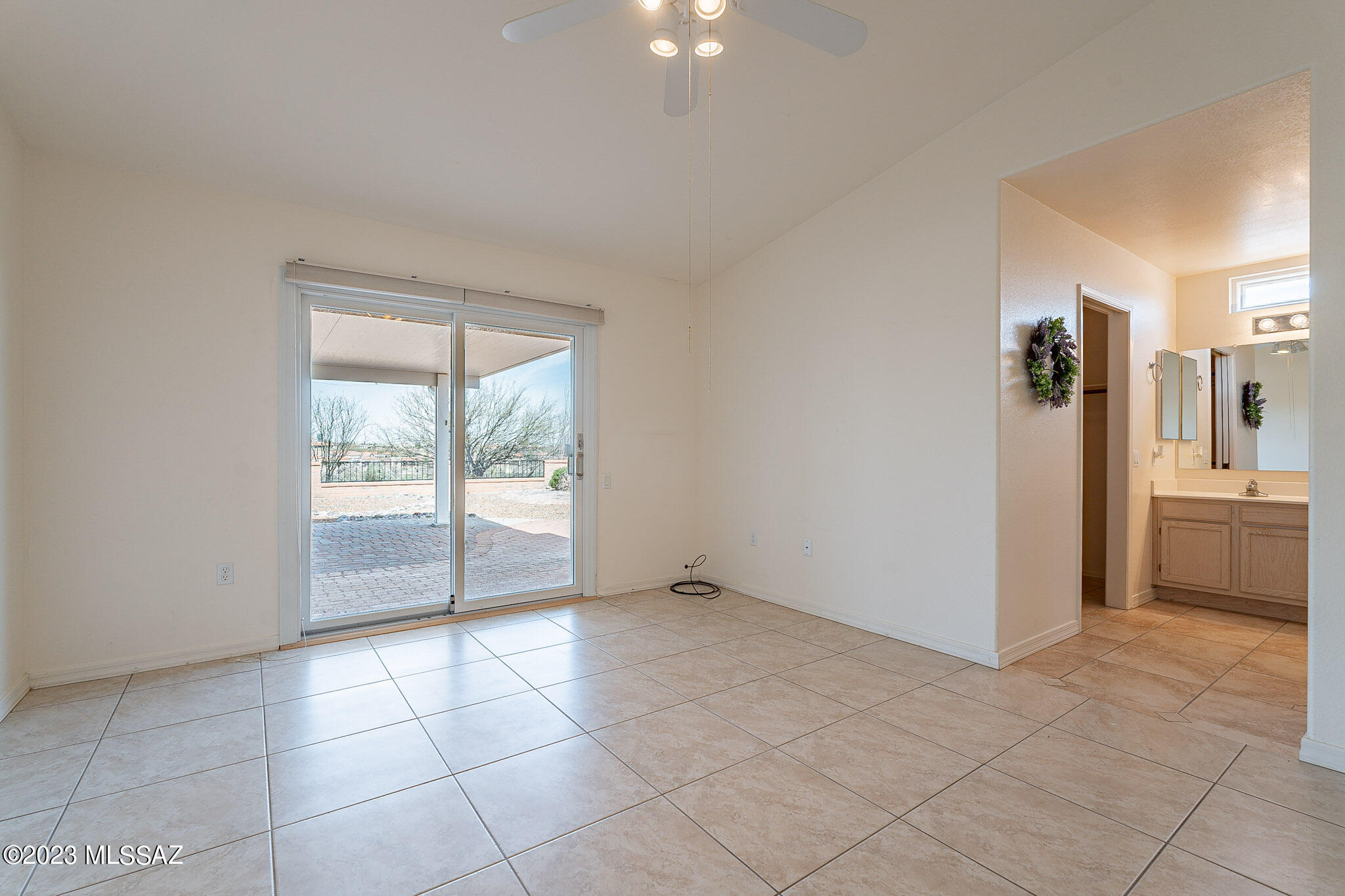 San Ignacio Vistas (101-113,224-228) - Residential