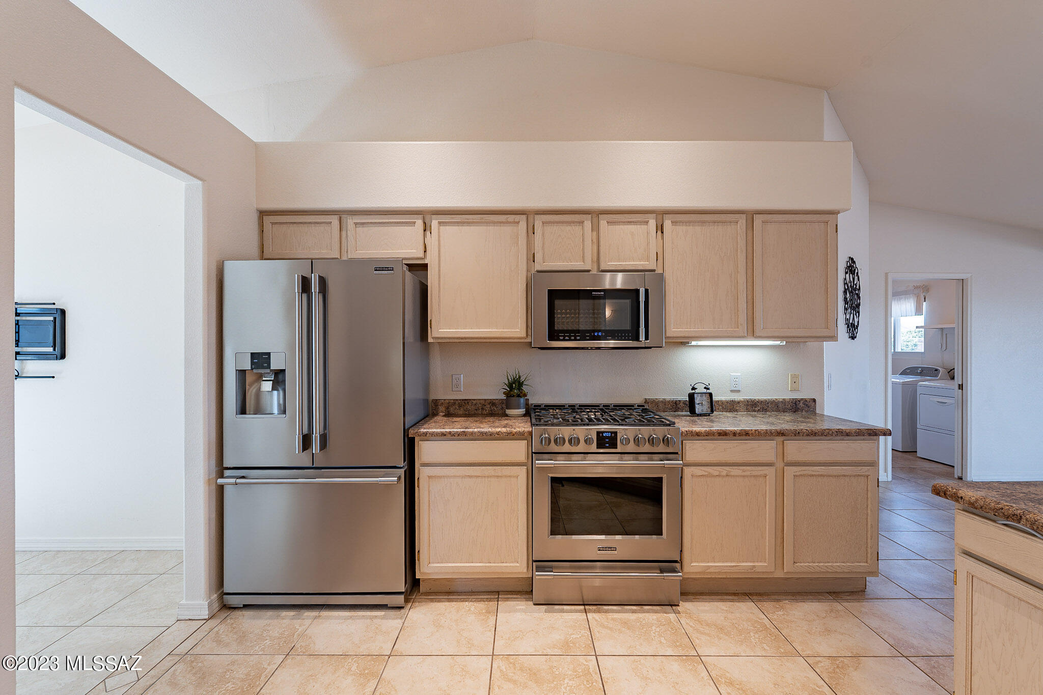 San Ignacio Vistas (101-113,224-228) - Residential