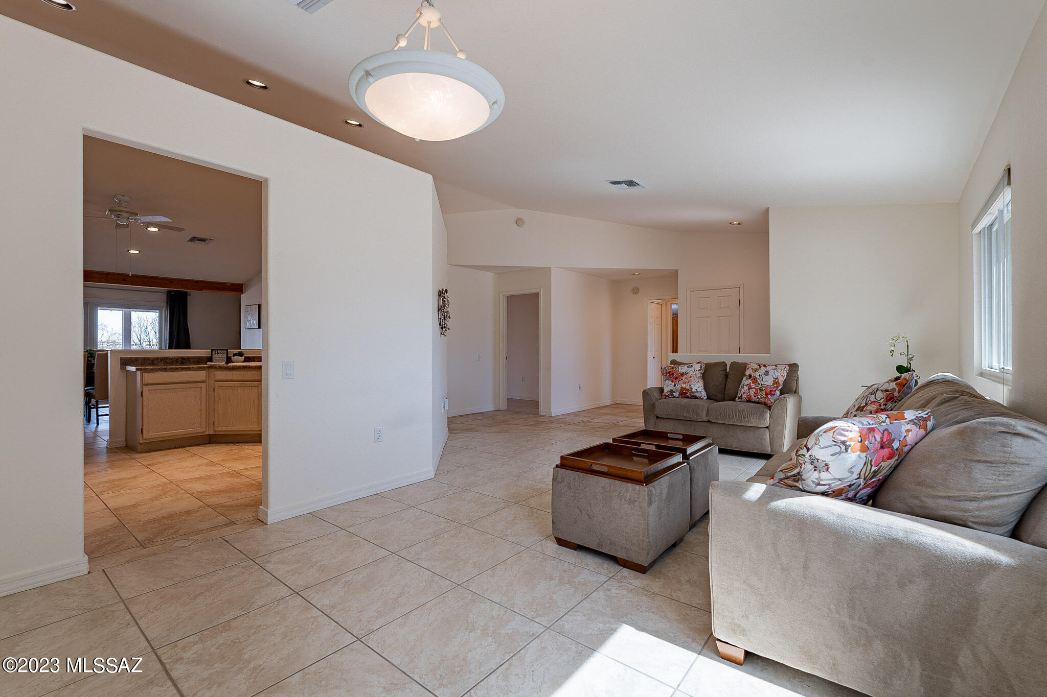 San Ignacio Vistas (101-113,224-228) - Residential