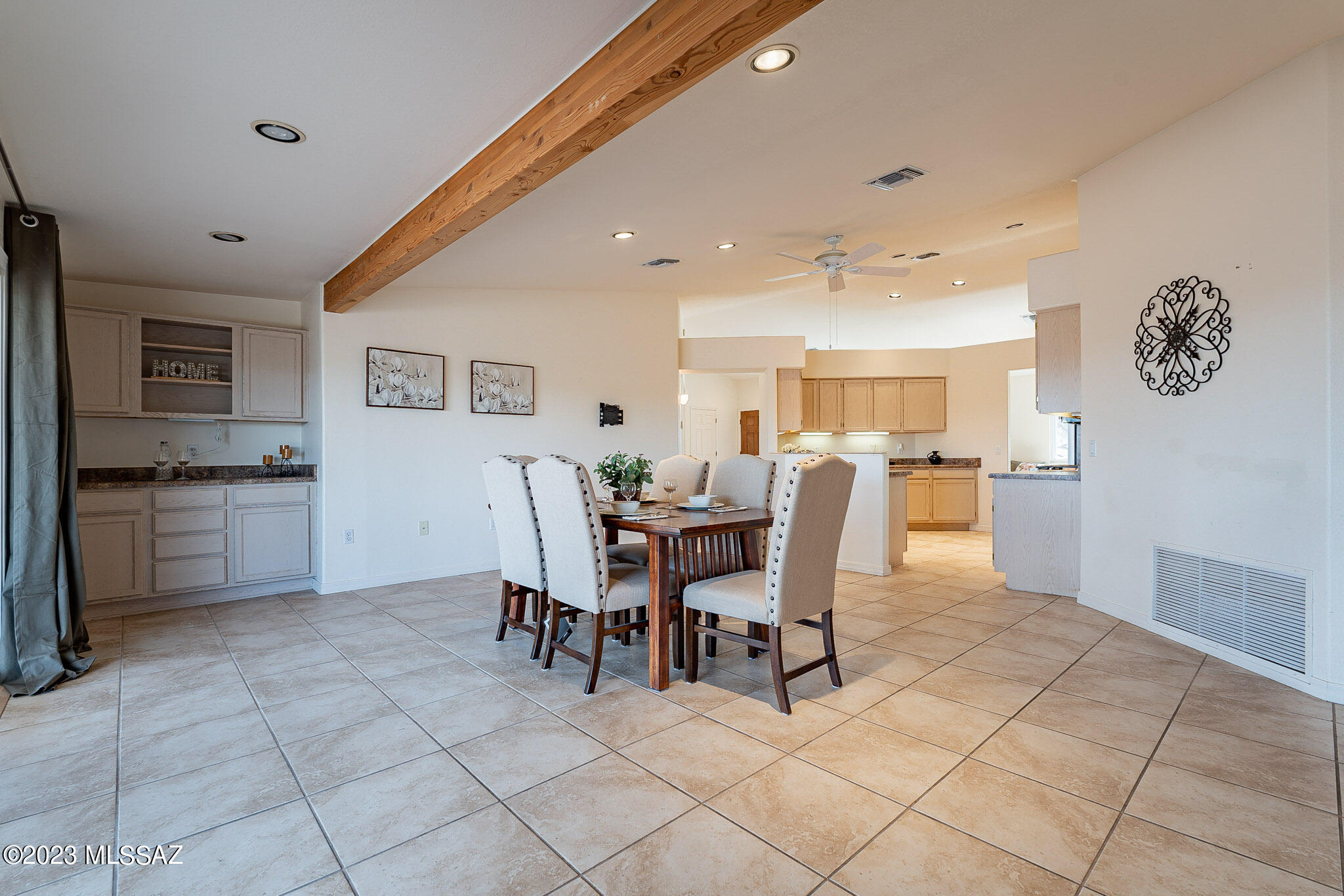 San Ignacio Vistas (101-113,224-228) - Residential