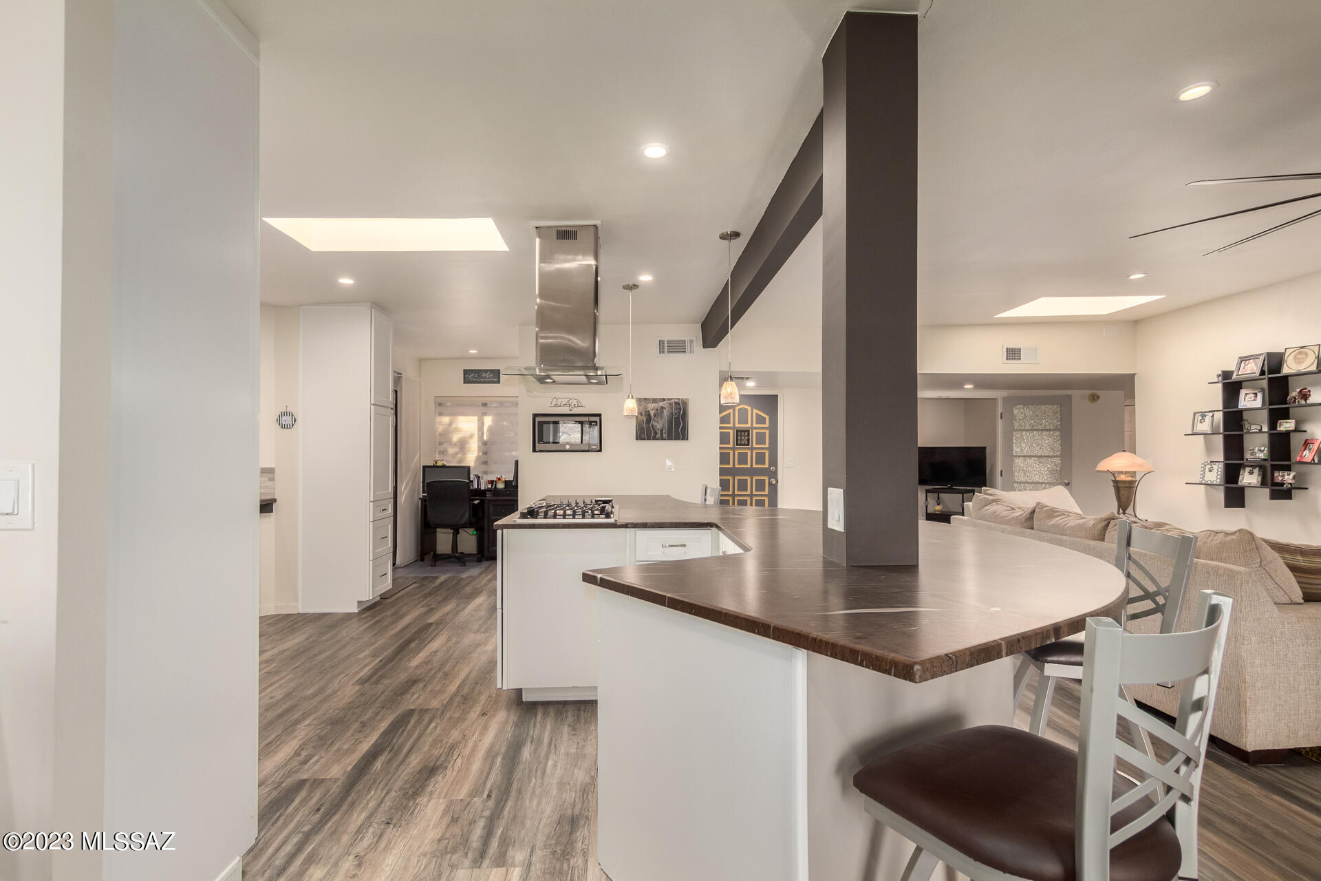 La Cholla Hills(1-313) - Residential