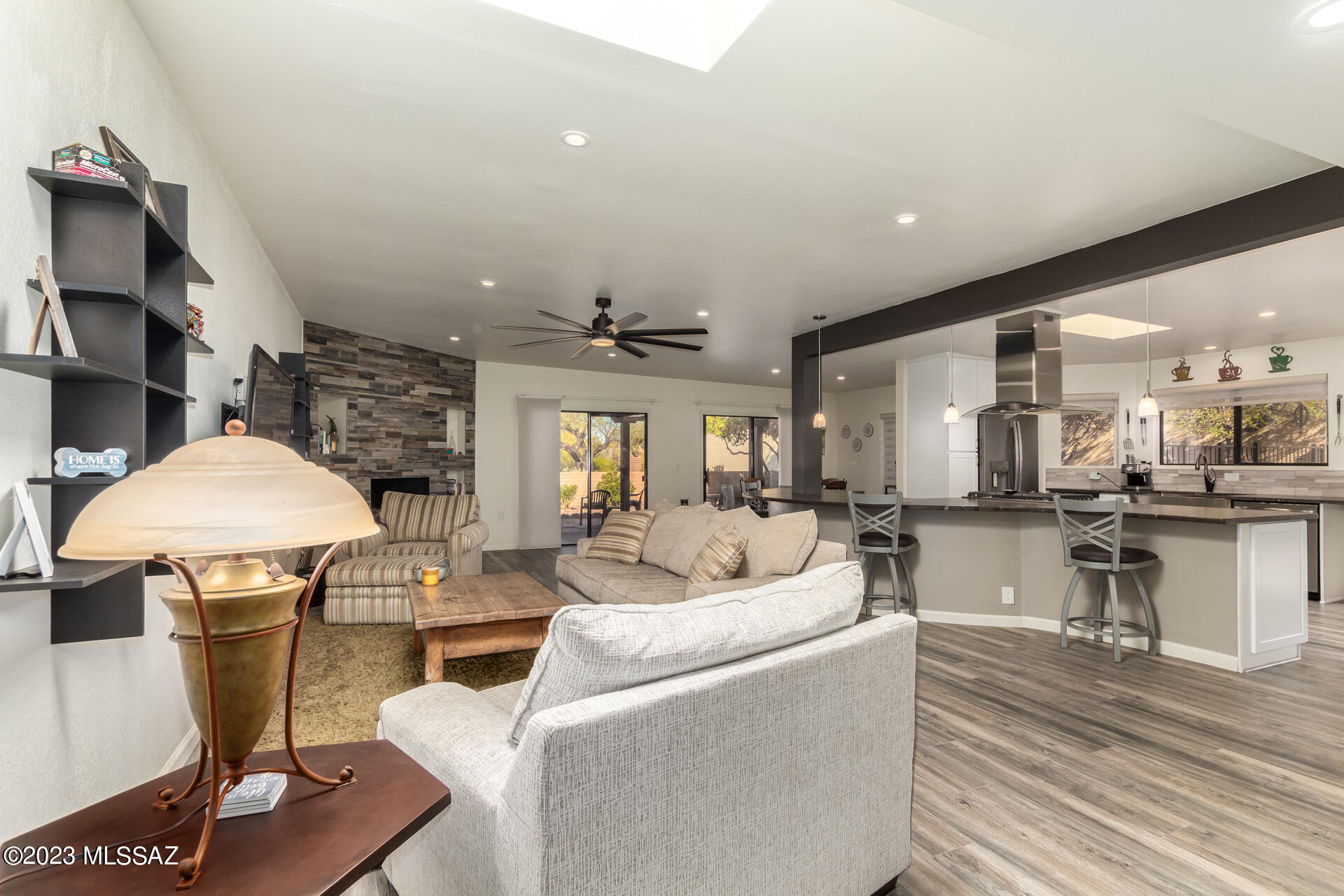La Cholla Hills(1-313) - Residential
