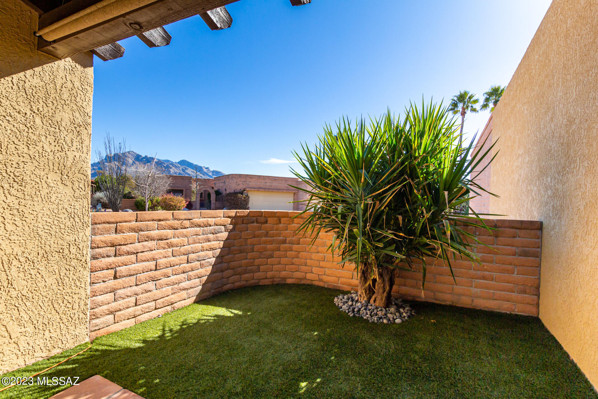 La Cholla Hills(1-313) - Residential
