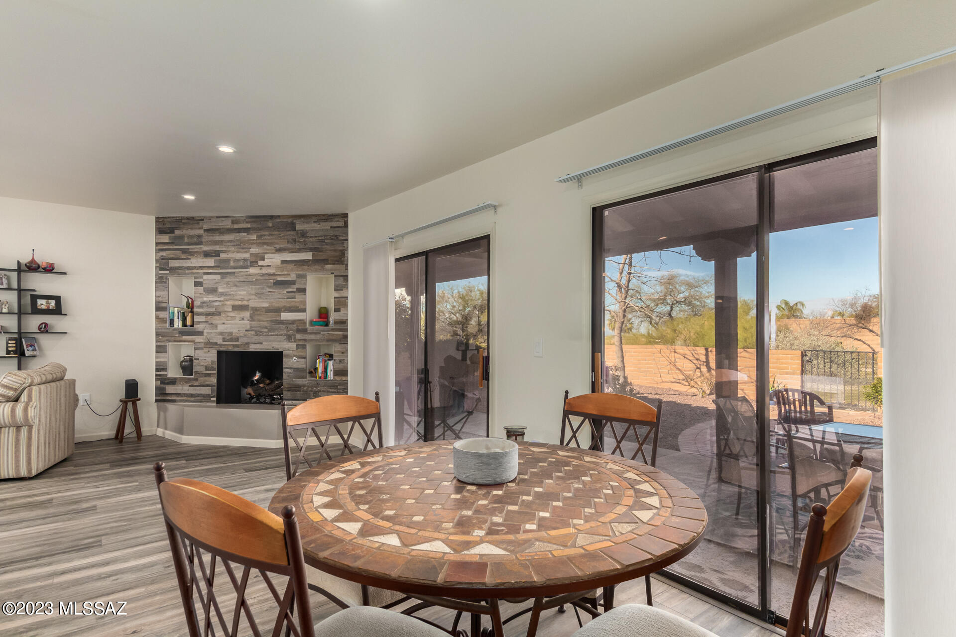 La Cholla Hills(1-313) - Residential