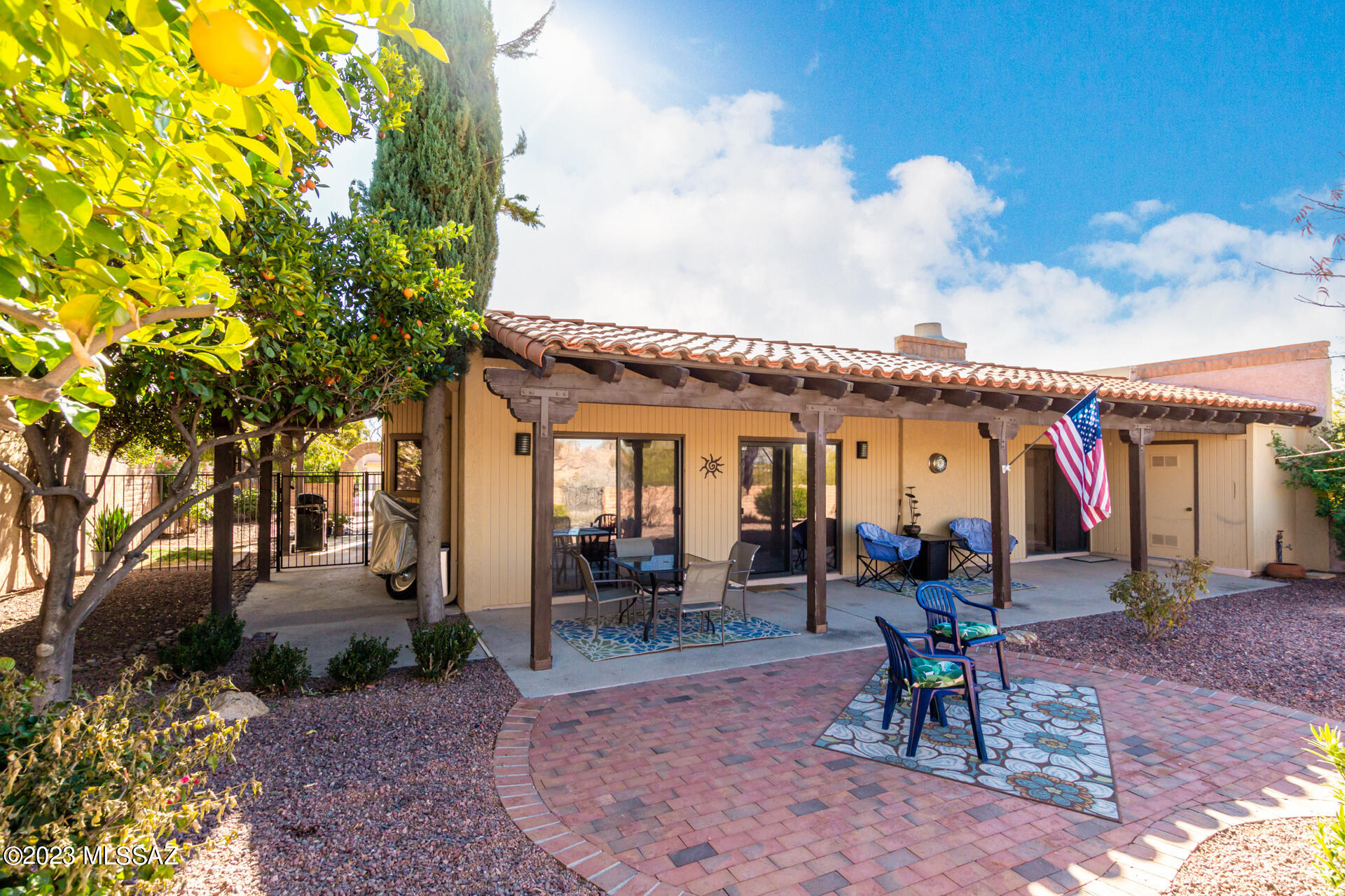 La Cholla Hills(1-313) - Residential