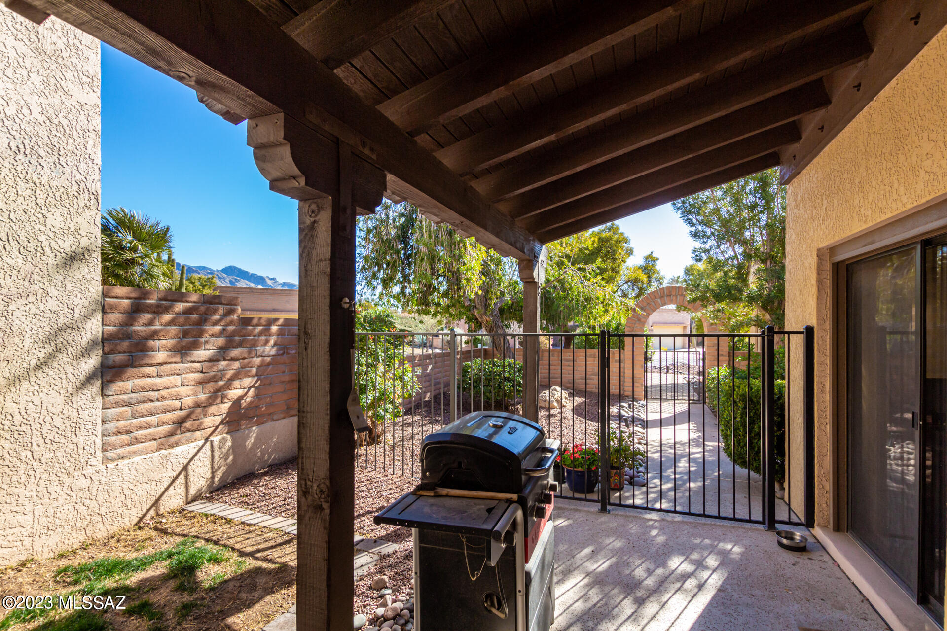La Cholla Hills(1-313) - Residential