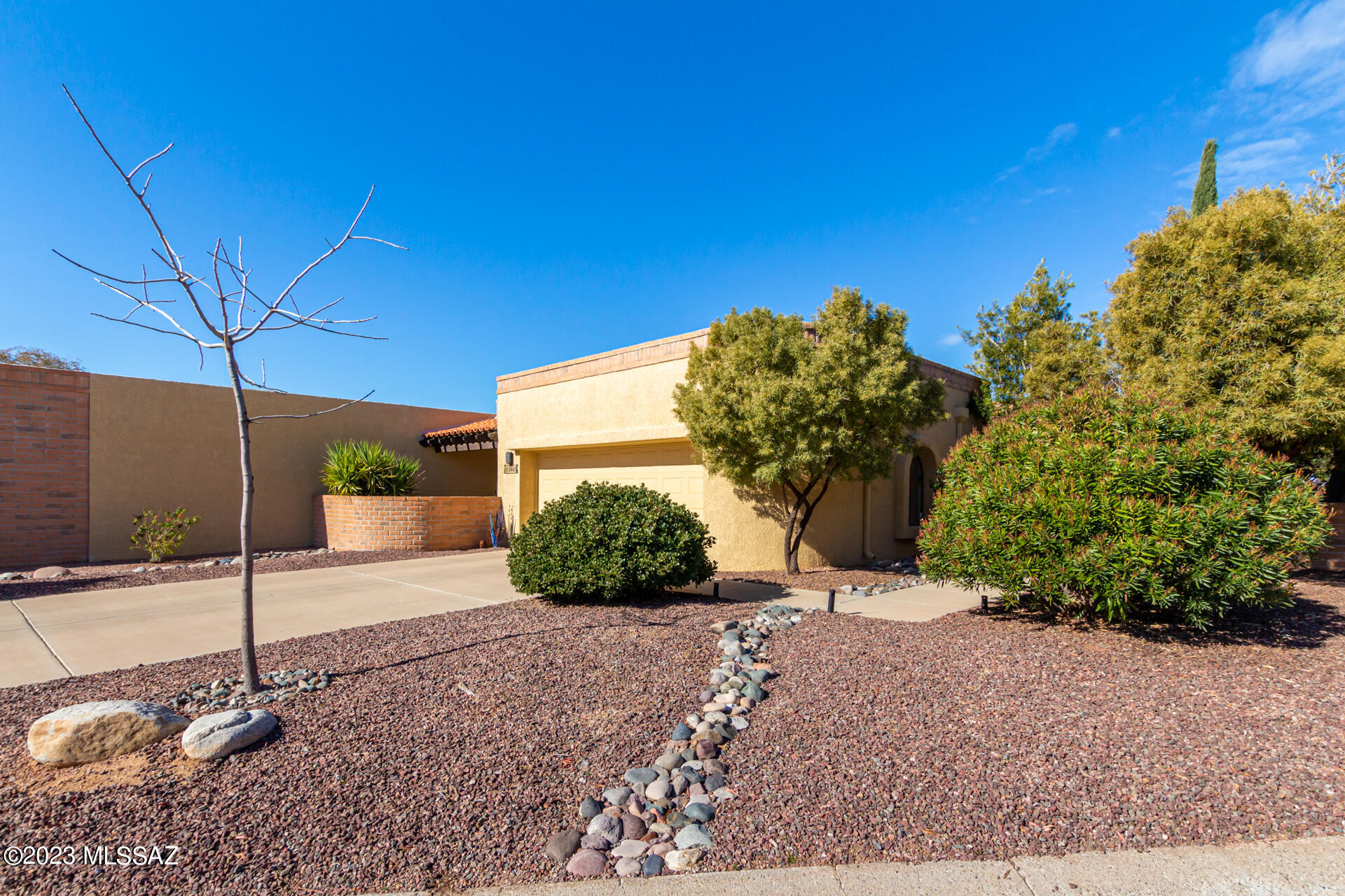 La Cholla Hills(1-313) - Residential