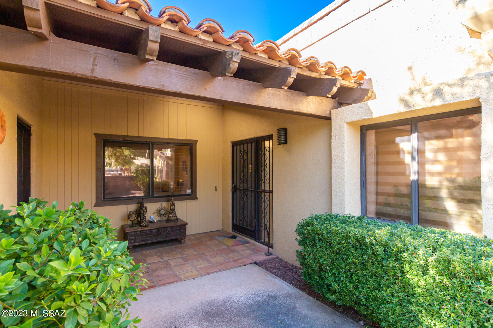 La Cholla Hills(1-313) - Residential