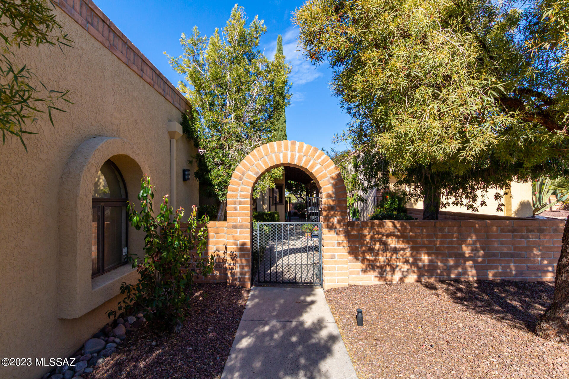 La Cholla Hills(1-313) - Residential