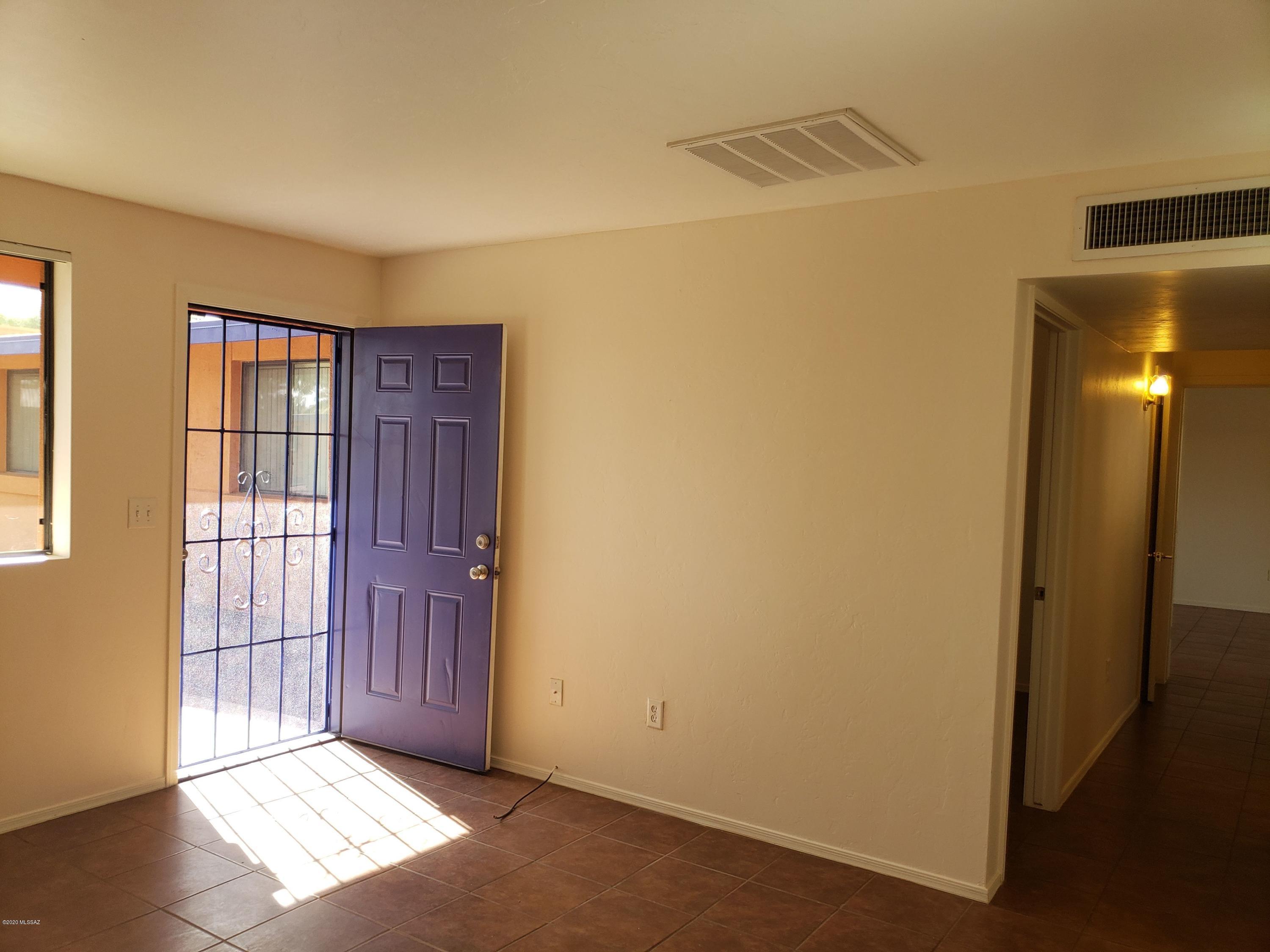 Sunset Foothills Condos (1-201) - Residential
