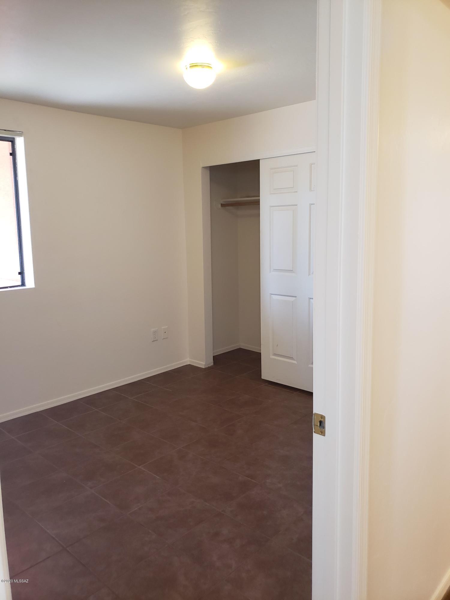 Sunset Foothills Condos (1-201) - Residential