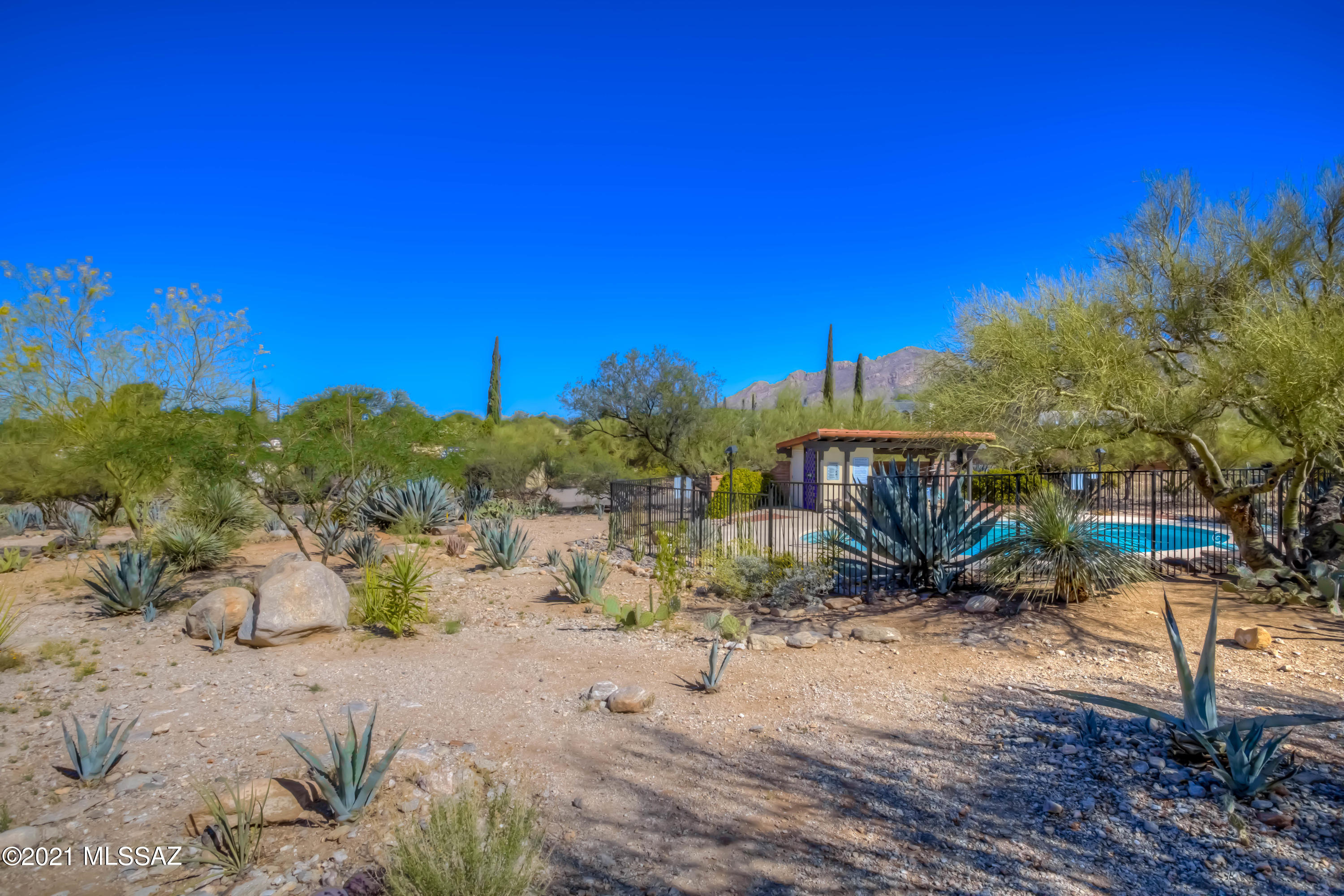 Catalina Pueblo (1-34) - Residential