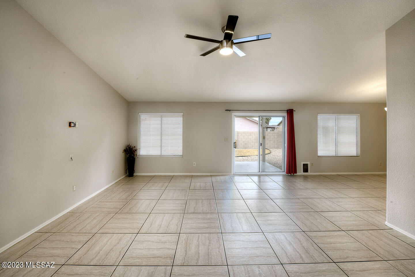 Elliott Homes At Rita Ranch (1-521) - Residential