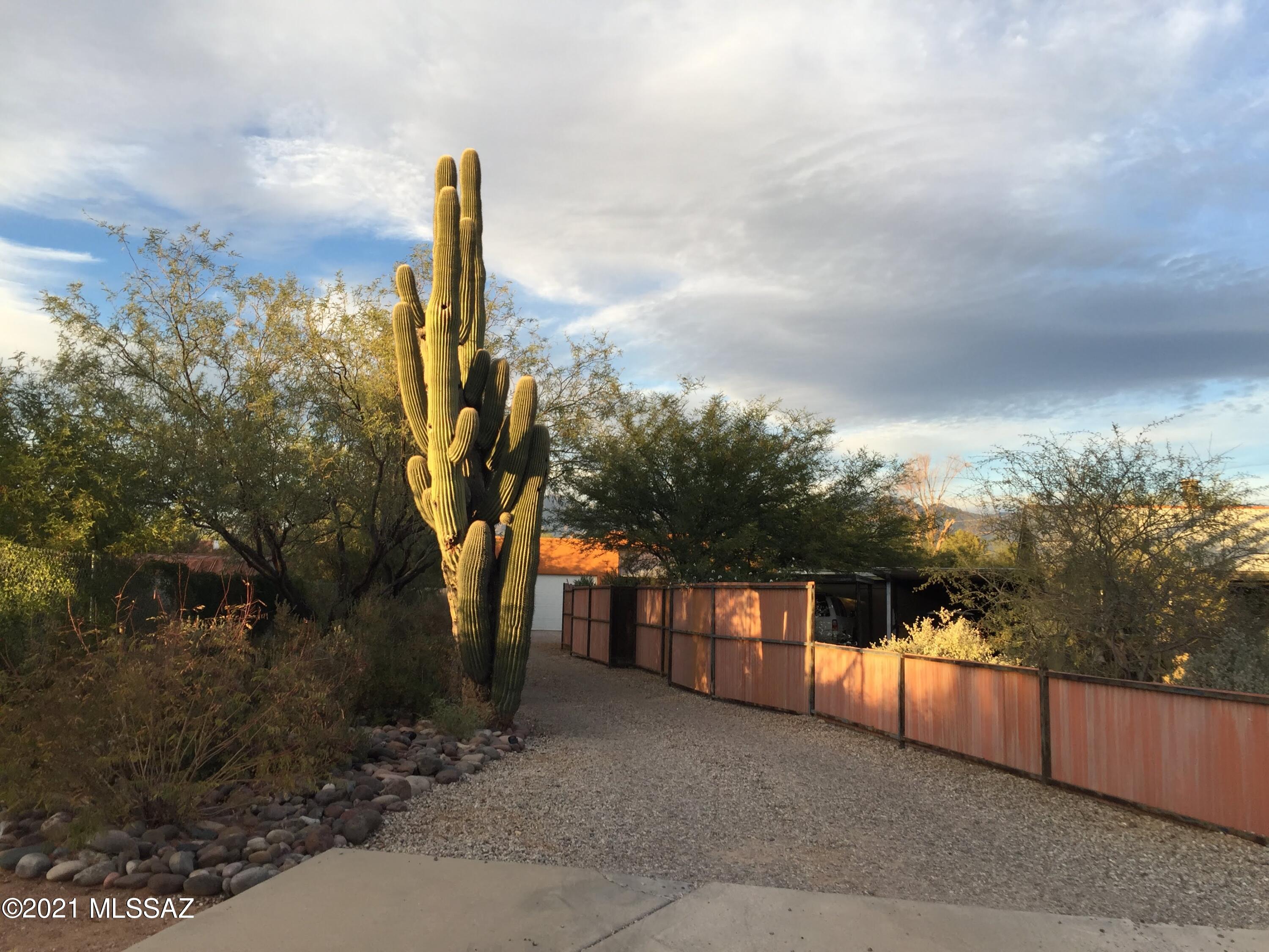 Frontier Village Amended - Residential Lease