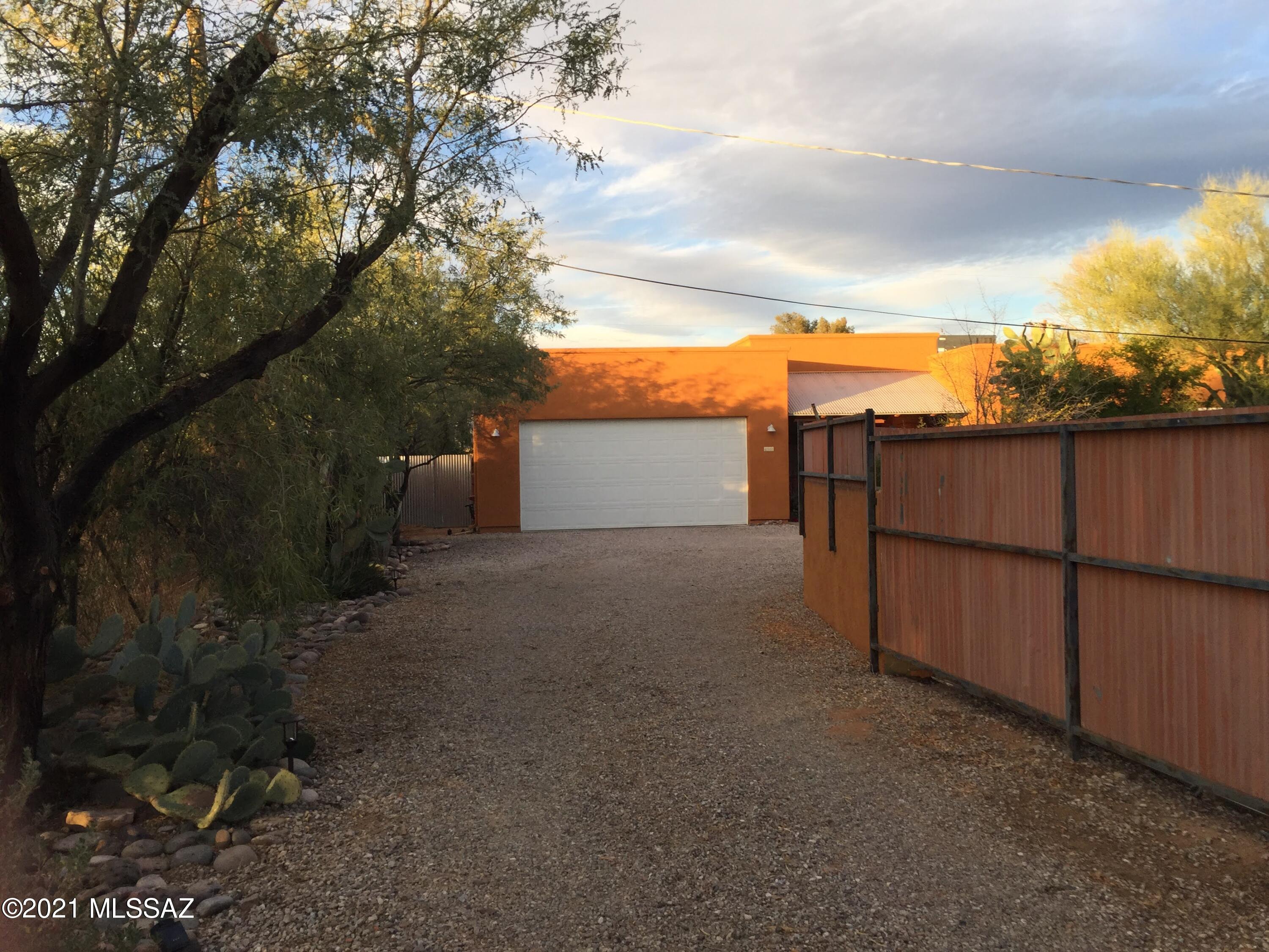 Frontier Village Amended - Residential Lease