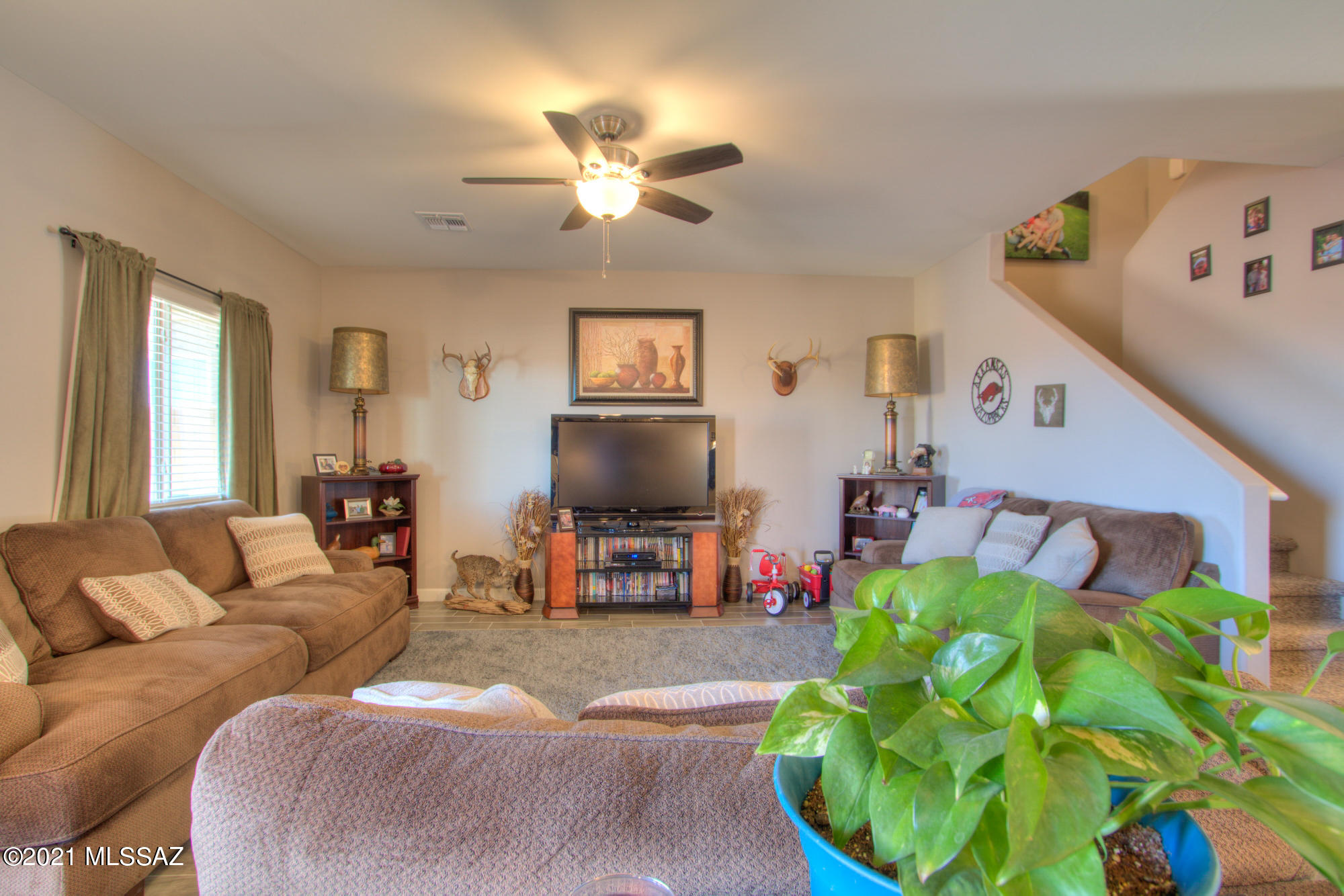 Vista Del Lago Norte SQ20140780198 - Residential