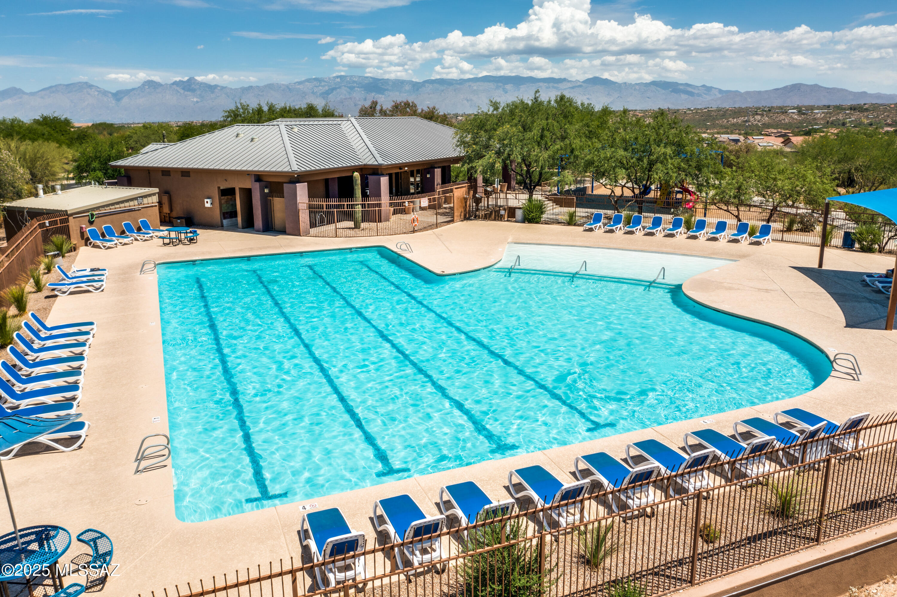 Sierra Morado Unit 2 East - Residential