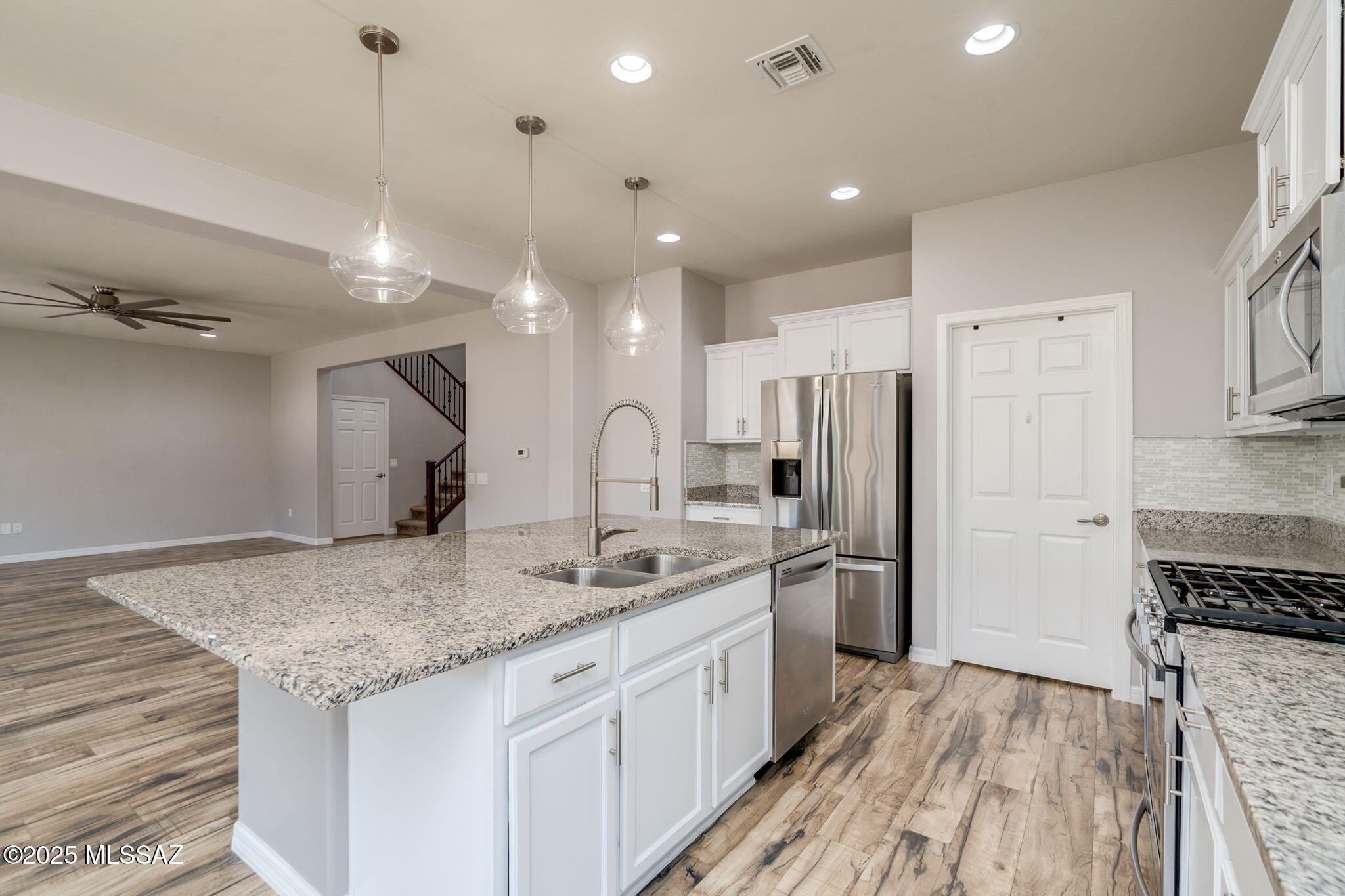 Sierra Morado Unit 2 East - Residential