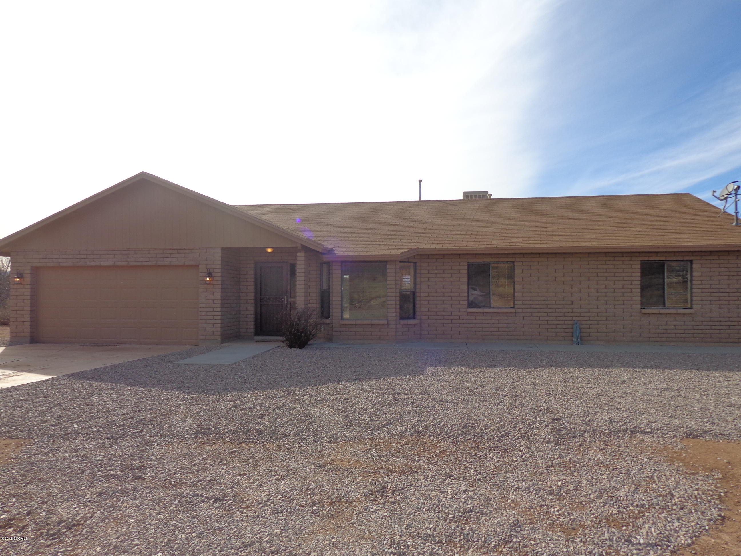 Remodeled home ready to move in. 3 bedroom, 2 bathroom, with a great family room with fireplace, Living room,vaulted ceilings.