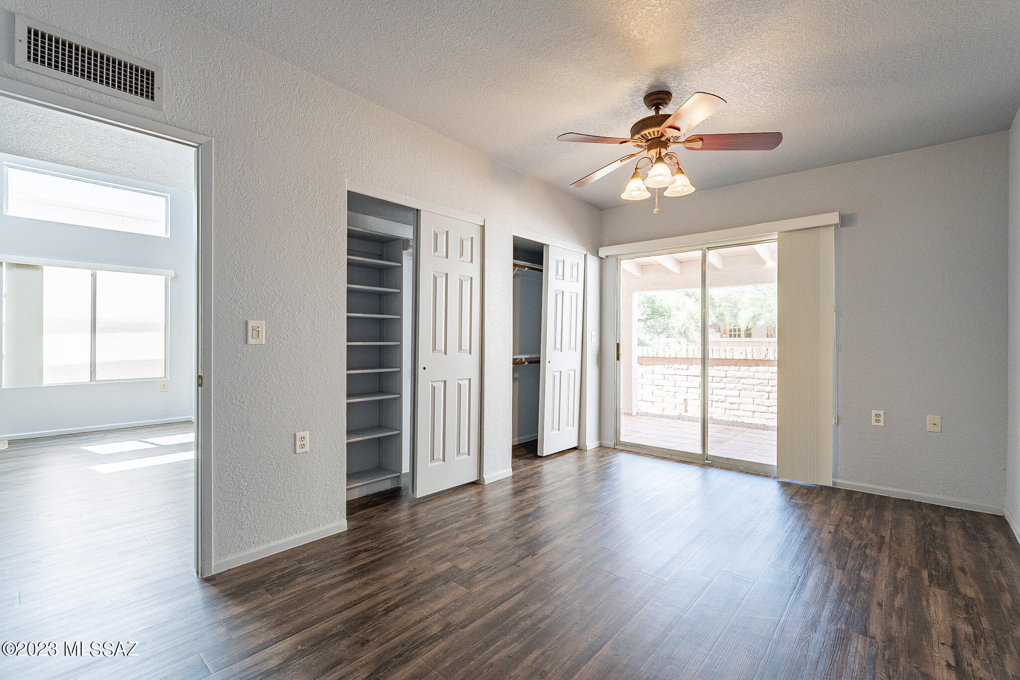 Colonia De Los Alamos - Springpointe - Residential