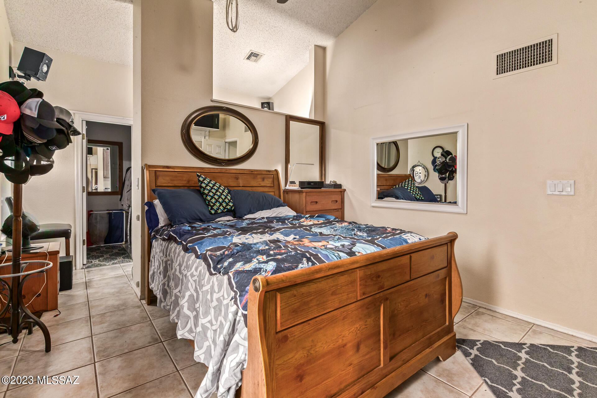 Gatewood Ranch (92-293) - Residential