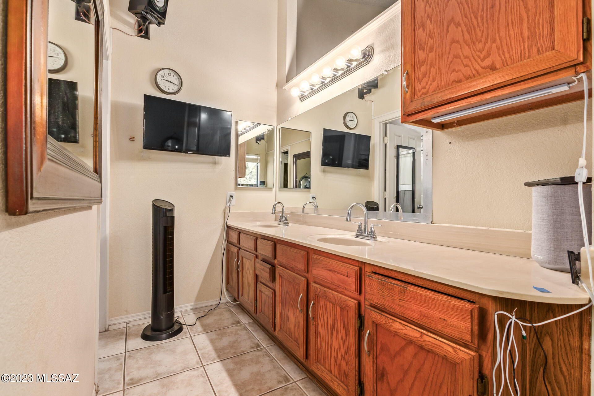 Gatewood Ranch (92-293) - Residential