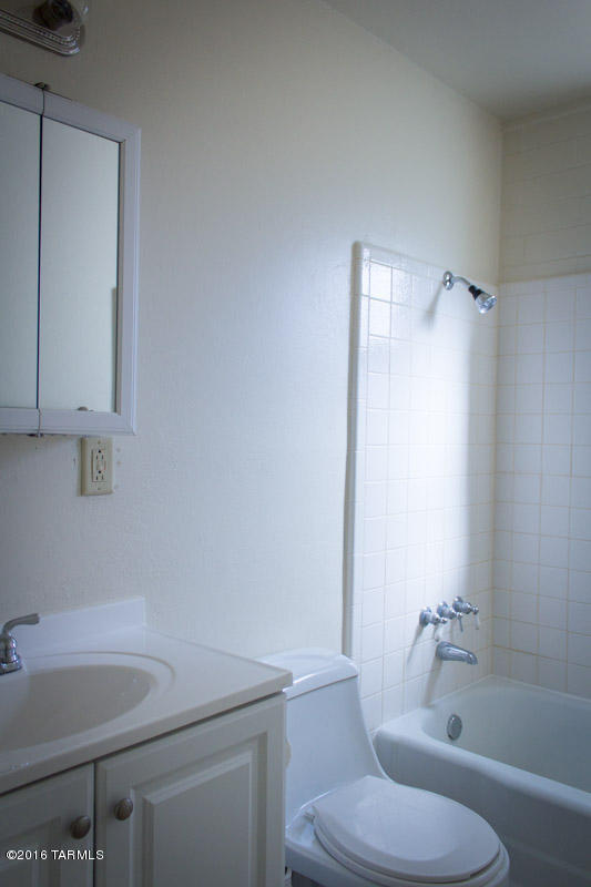 Miramonte Terr - Residential