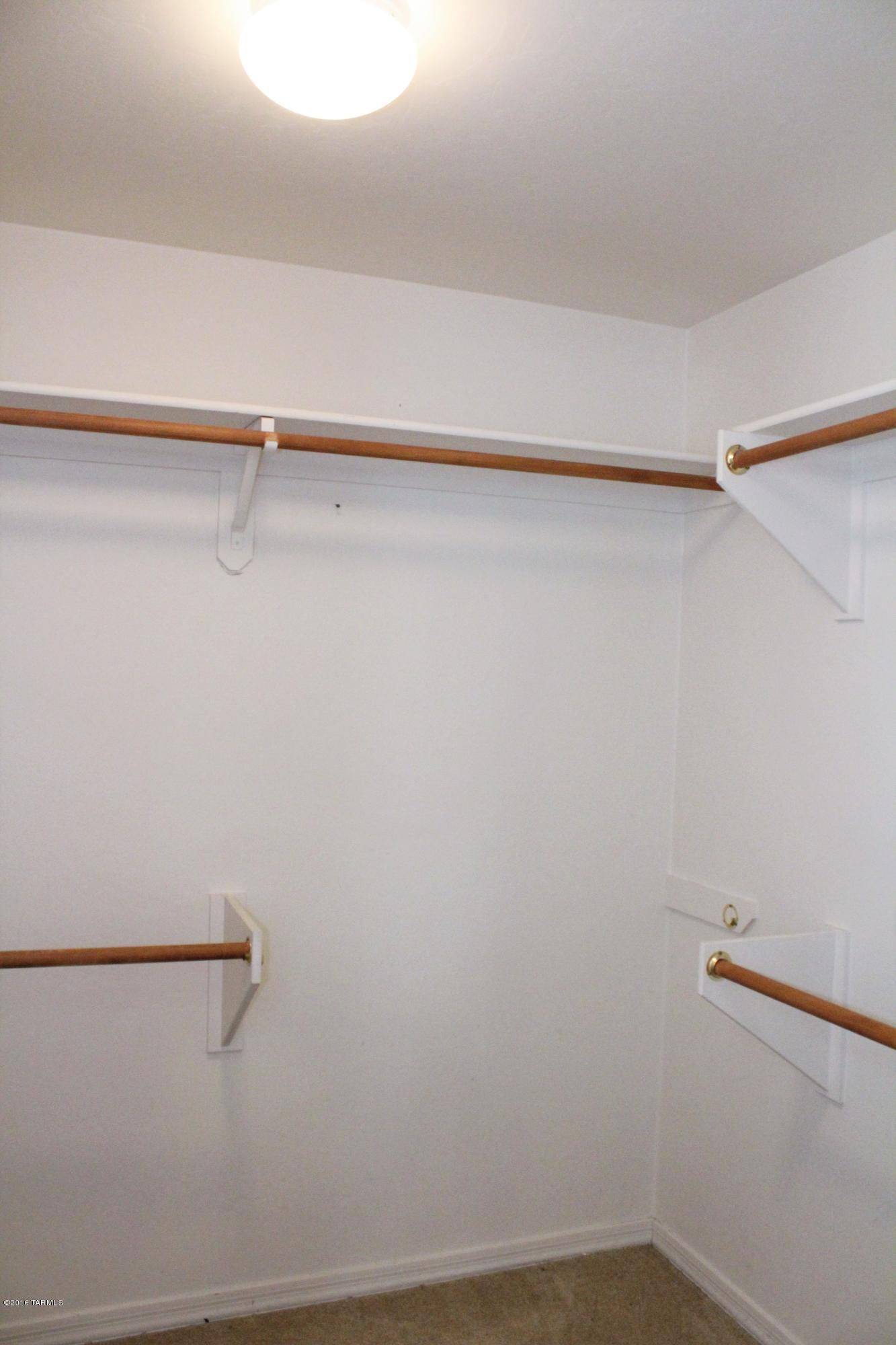 Presidio De Cancion (1-200) - Residential