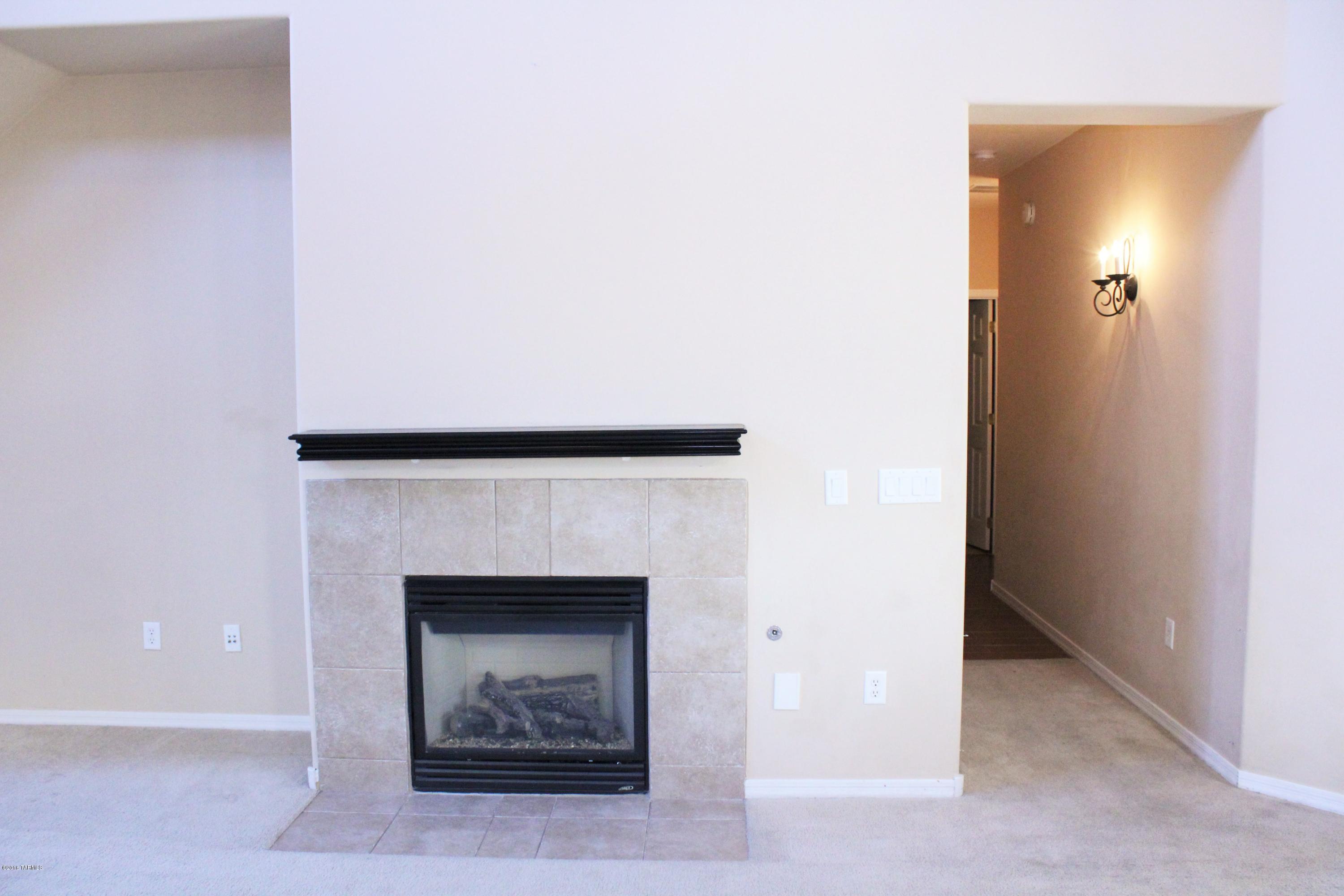 Presidio De Cancion (1-200) - Residential
