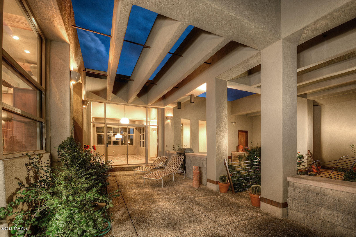 Ventana Canyon Mountain Estate (1-73) - Residential