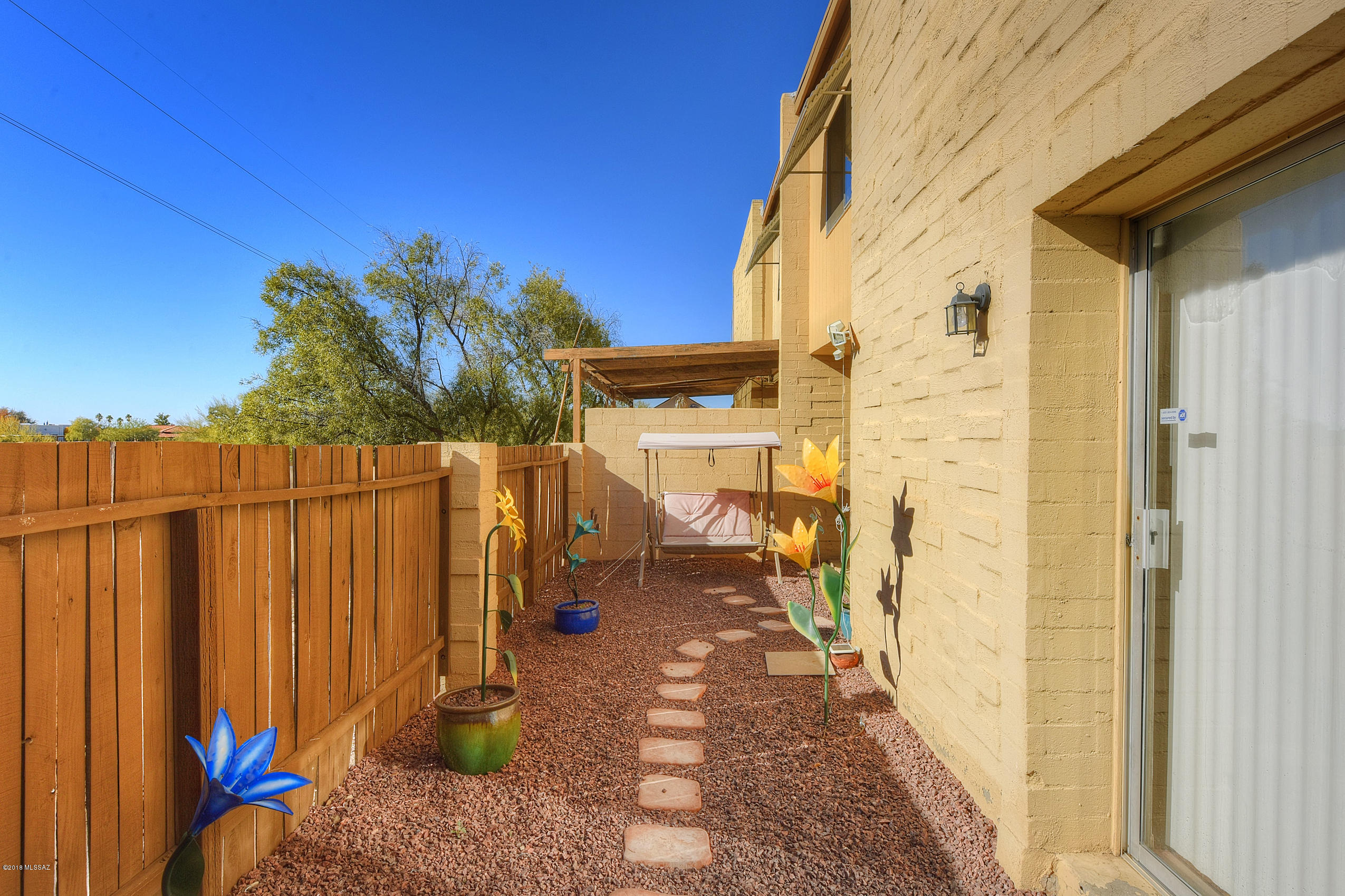 Pantano Townhomes (1-118) - Residential