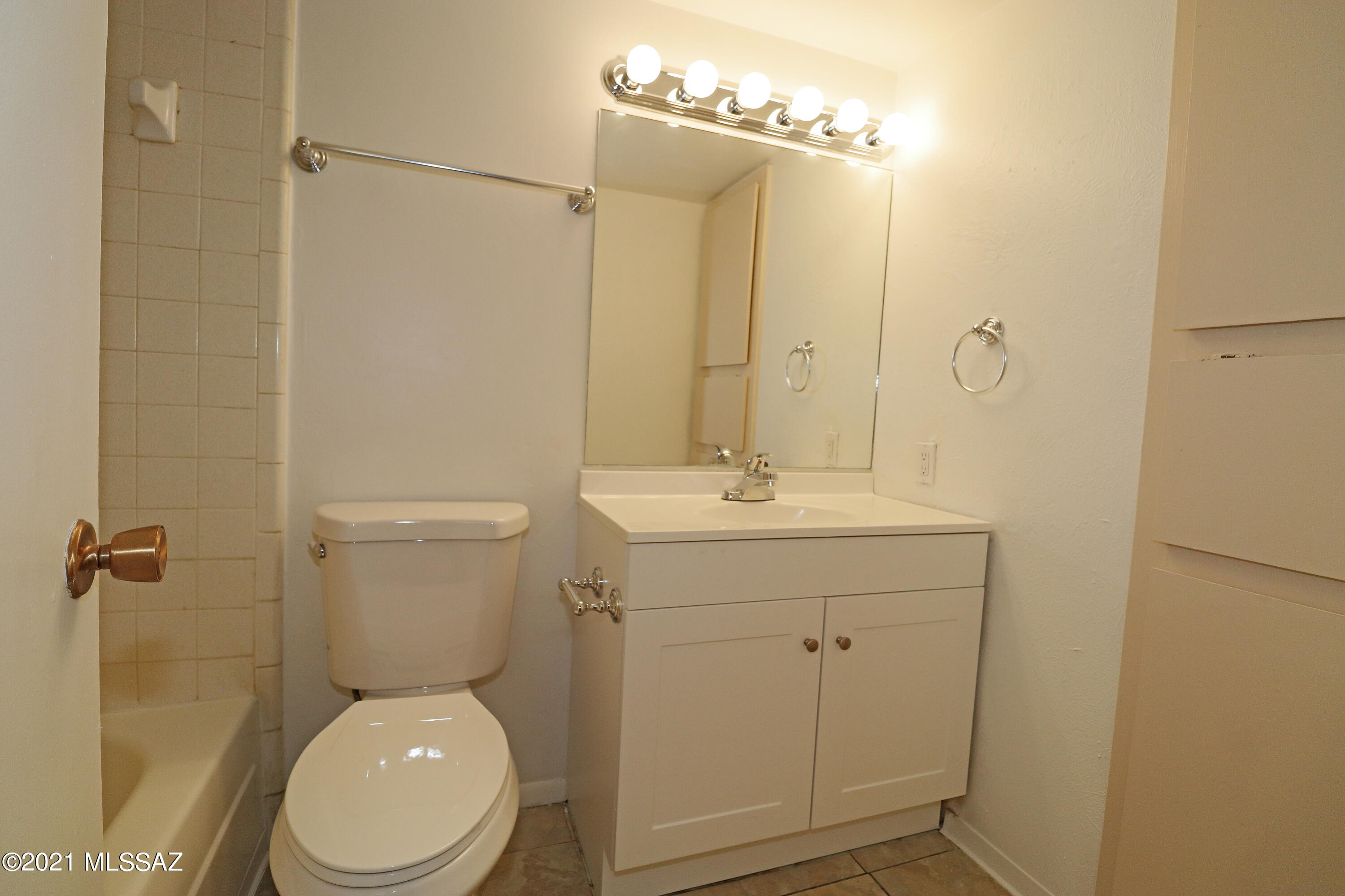 Las Colinas Condominiums - Residential