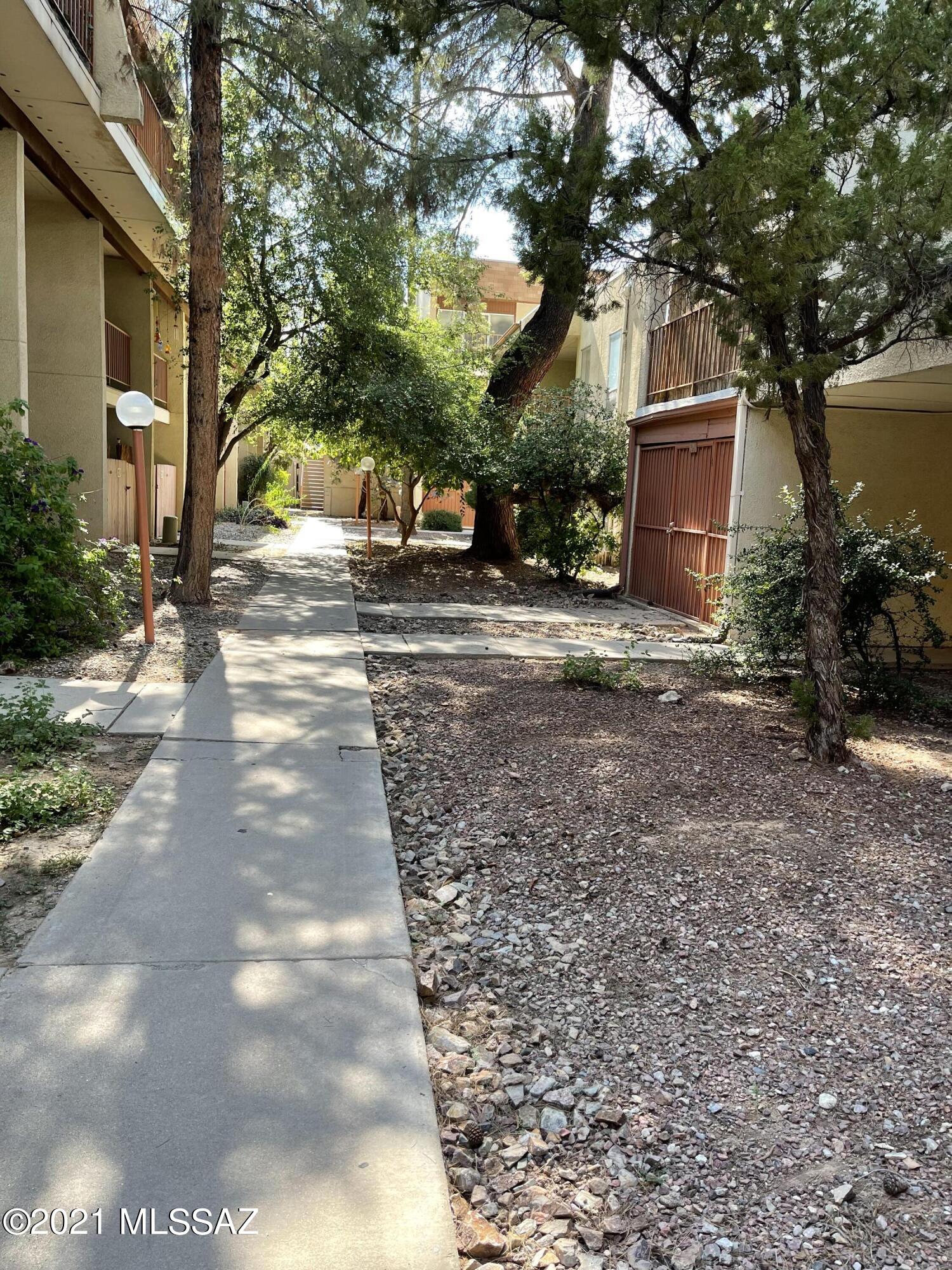 Las Colinas Condominiums - Residential